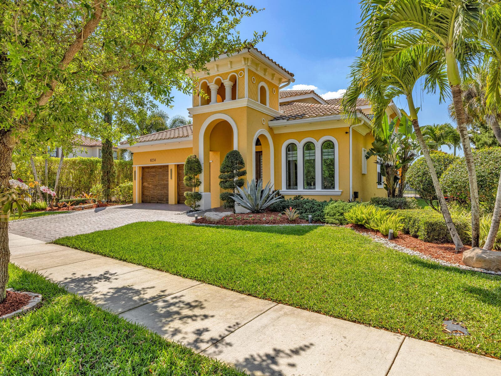 8256 Bradford Way, Parkland, FL 33076 — photo 8 of 97