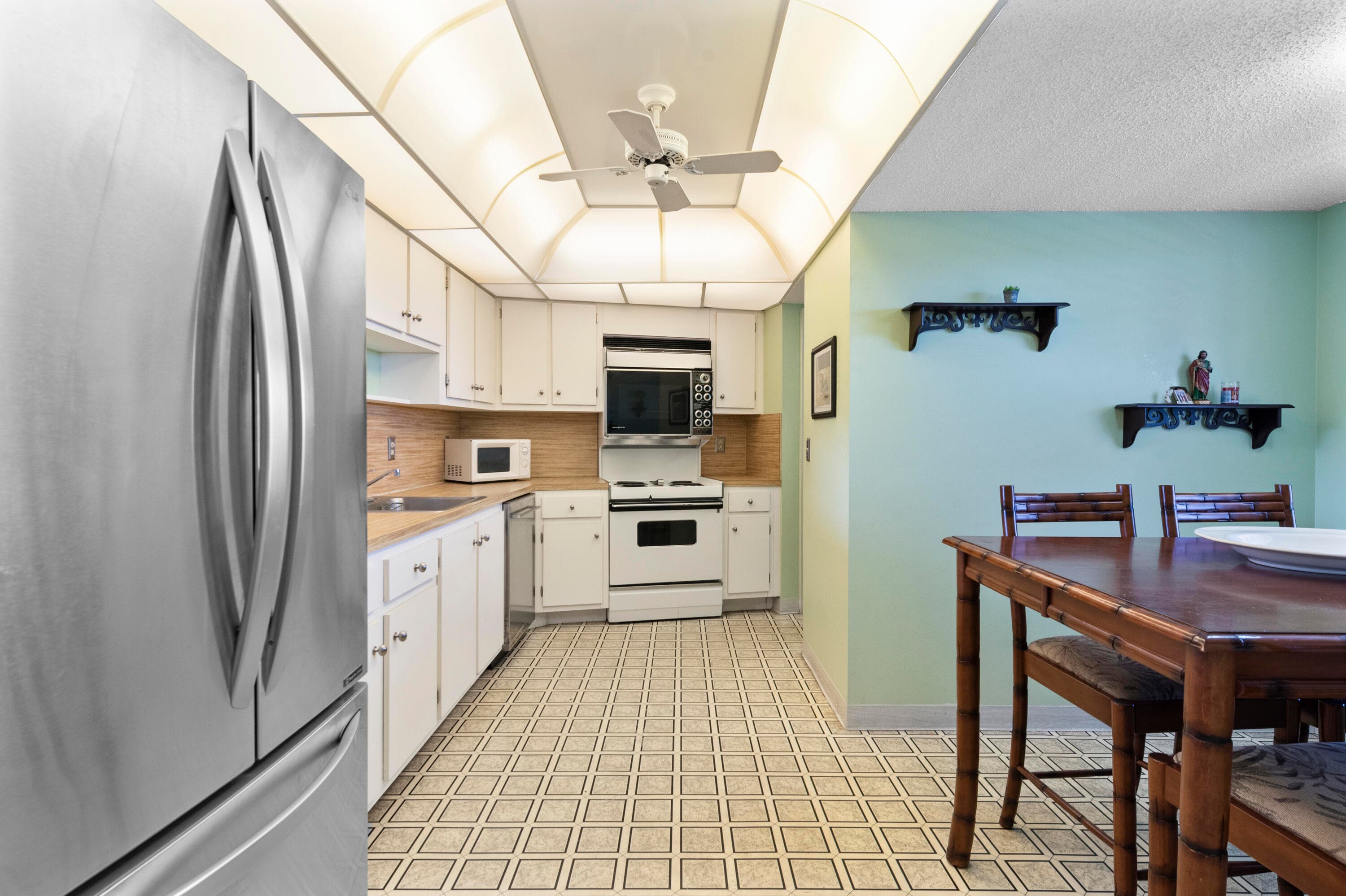 3499 Oaks Way 806, Pompano Beach, FL 33069 — photo 12 of 22