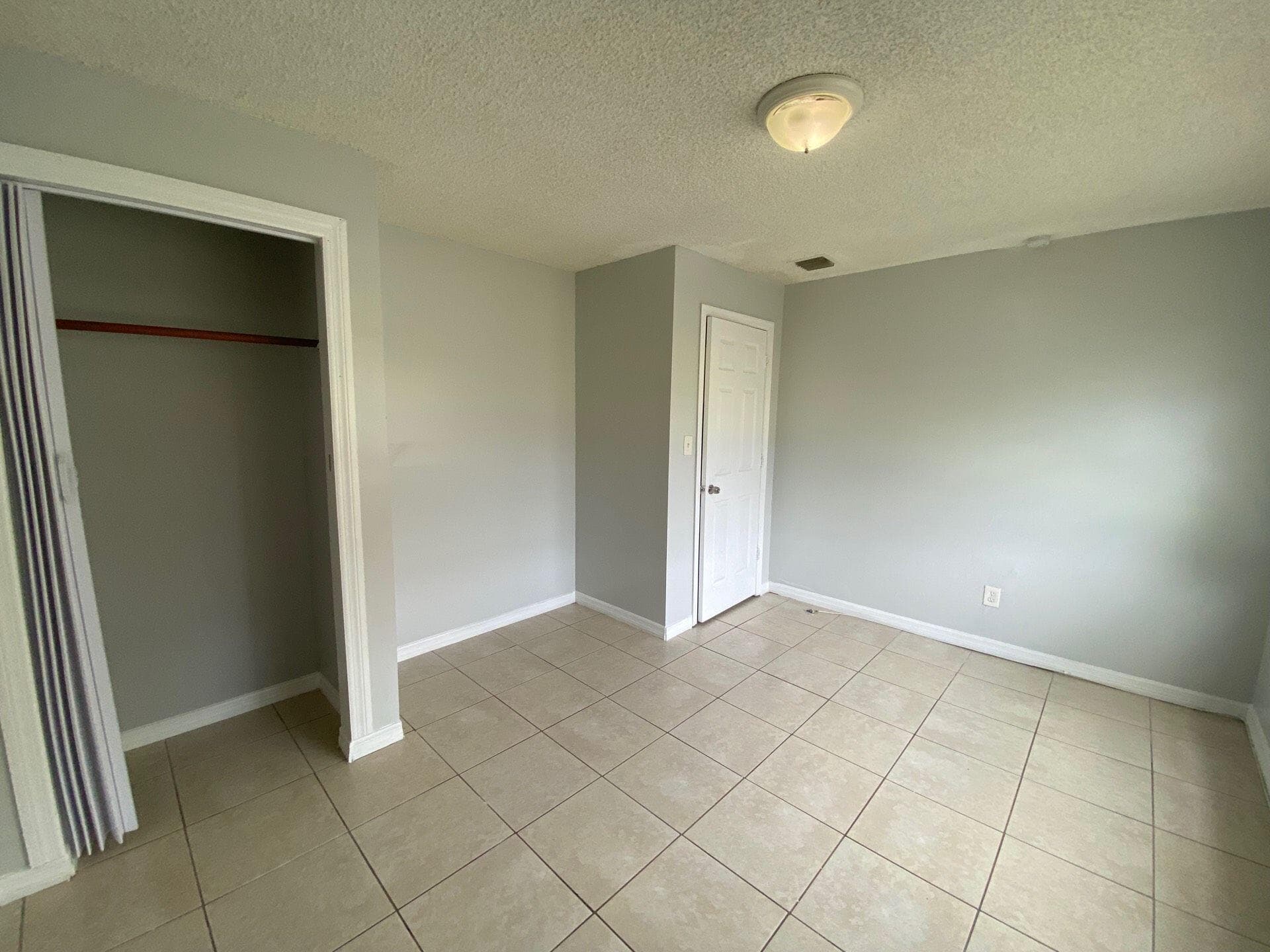 3208 Louisiana Avenue 3, Fort Pierce, FL 34947 — photo 8 of 11