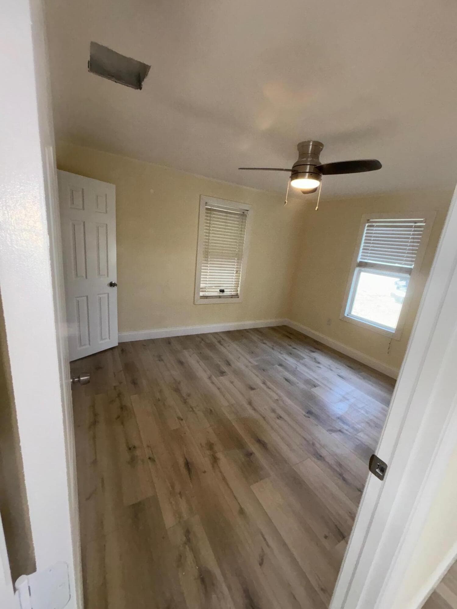 1717 Linwood Avenue, Fort Pierce, FL 34982 — photo 5 of 9