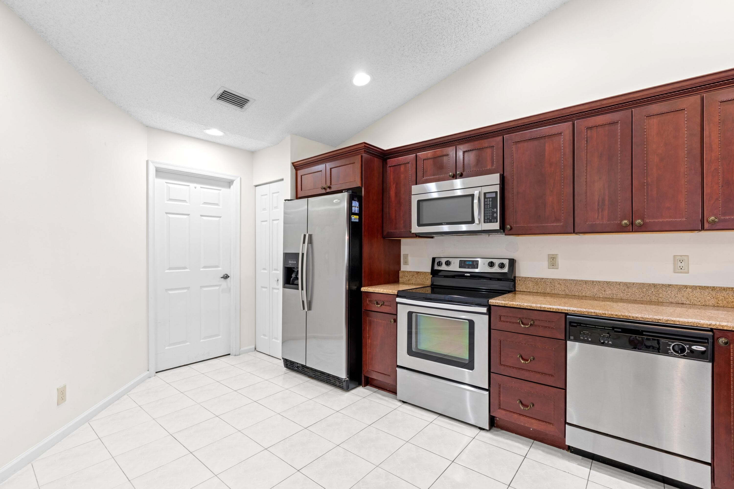 336 Eastwood Terrace, Boca Raton, FL 33431 — photo 10 of 48