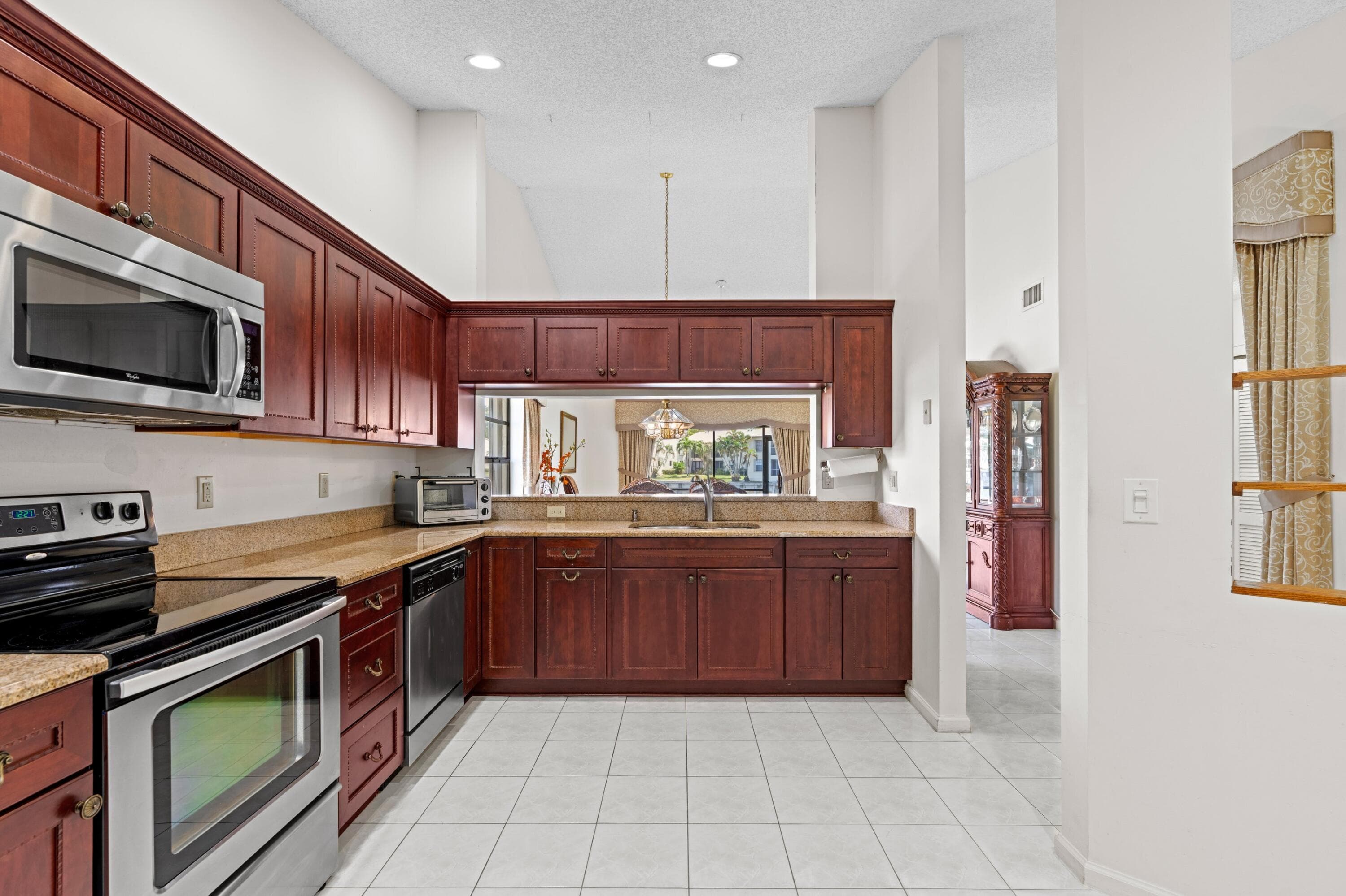 336 Eastwood Terrace, Boca Raton, FL 33431 — photo 7 of 48
