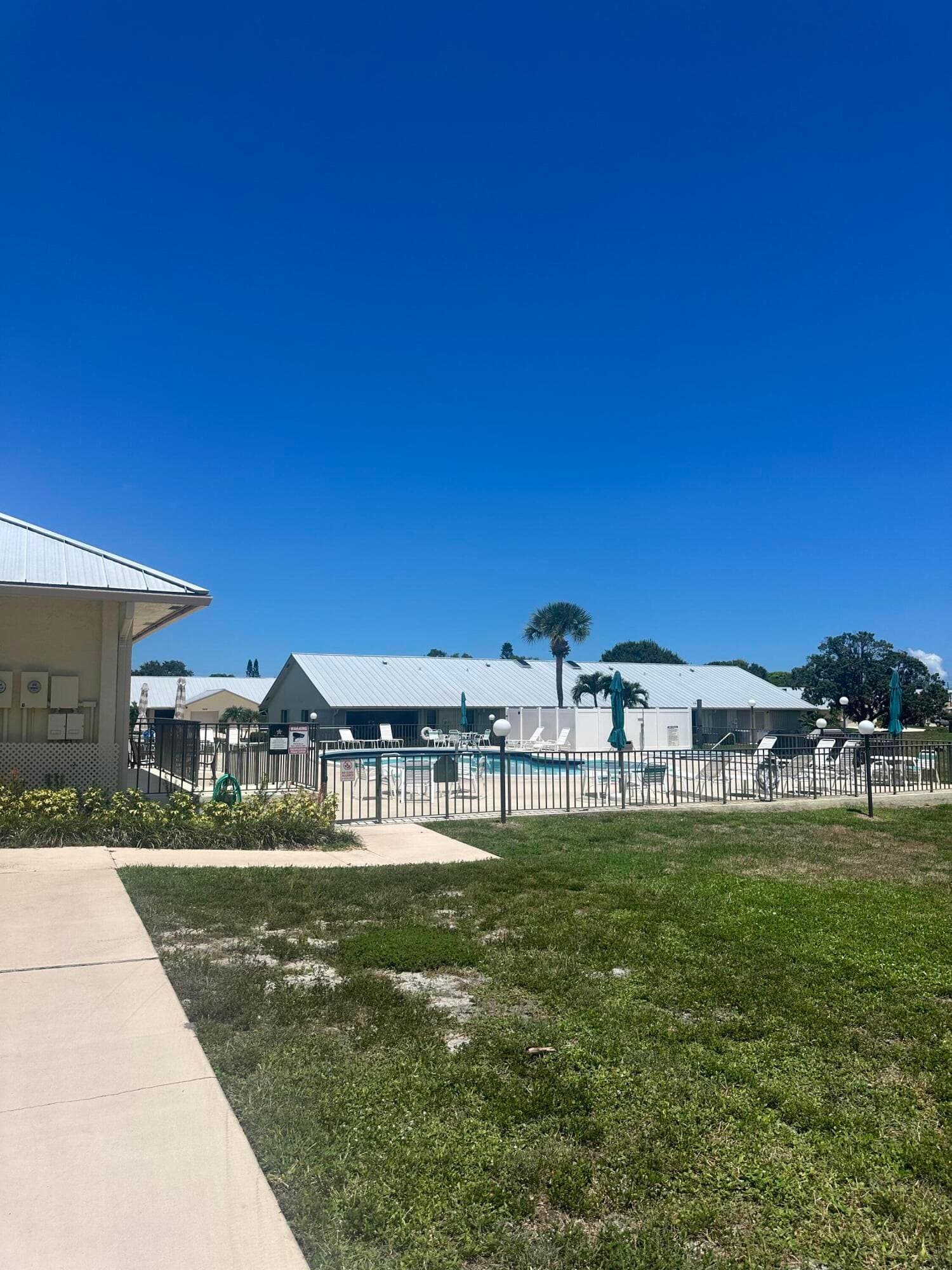 7648 SE Sugar Sand Circle, Hobe Sound, FL 33455 — photo 31 of 42