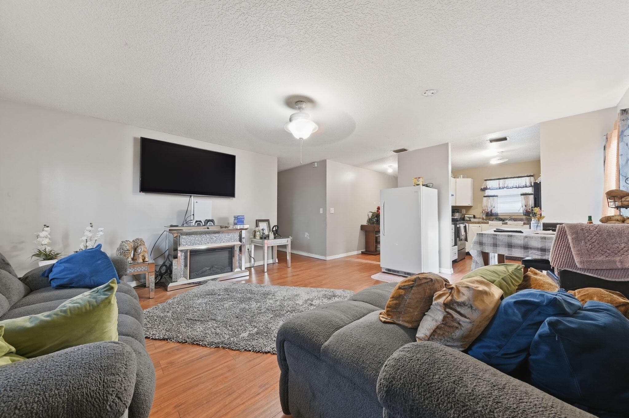 1582 Reverend Jesse Biggs Boulevard, Pahokee, FL 33476 — photo 15 of 39