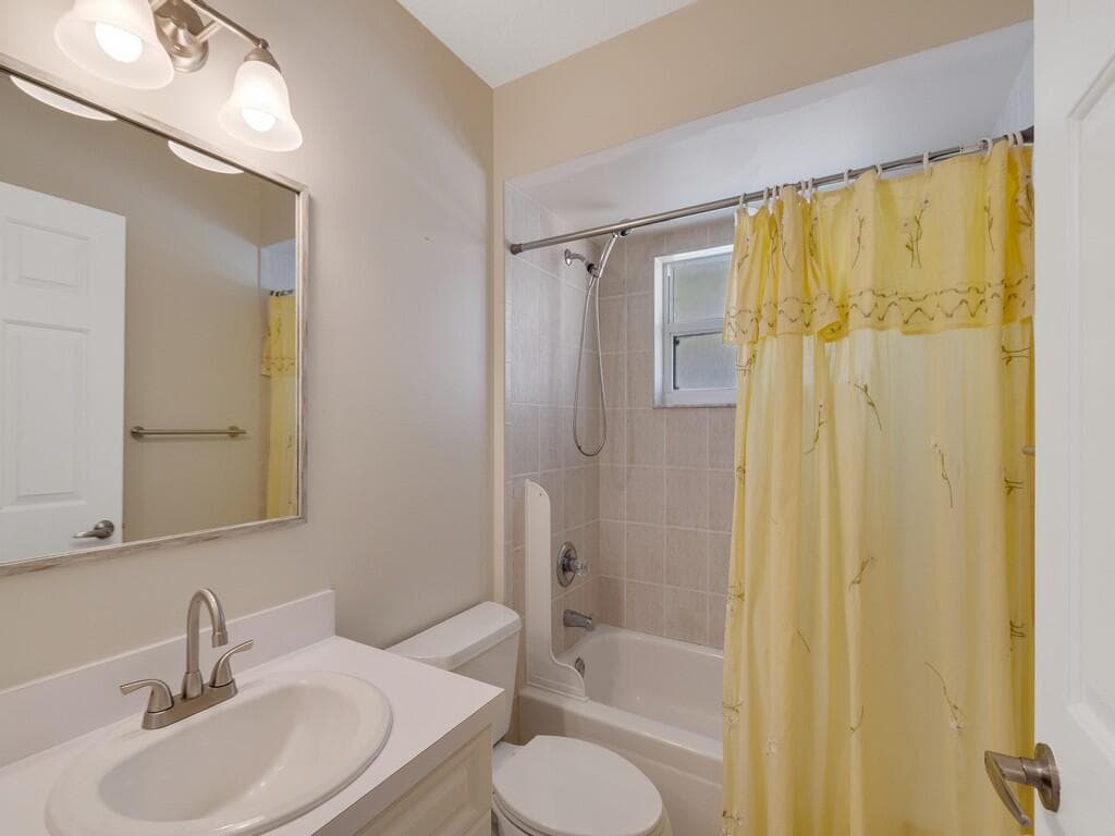 492 Biscayne Lane, Sebastian, FL 32958 — photo 16 of 33