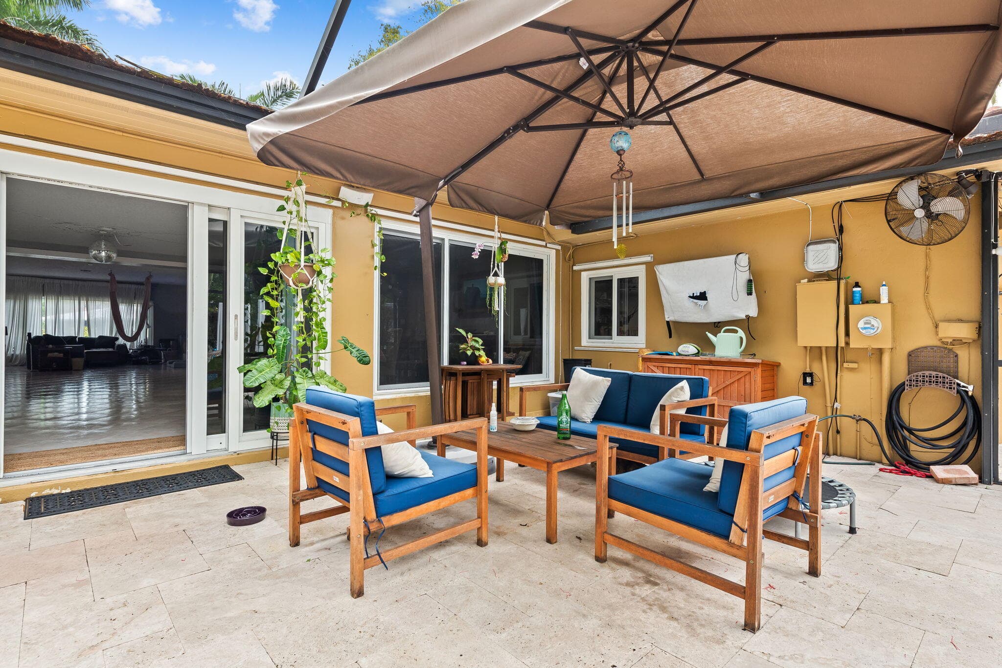 939 Buchanan Street, Hollywood, FL 33019 — photo 9 of 29
