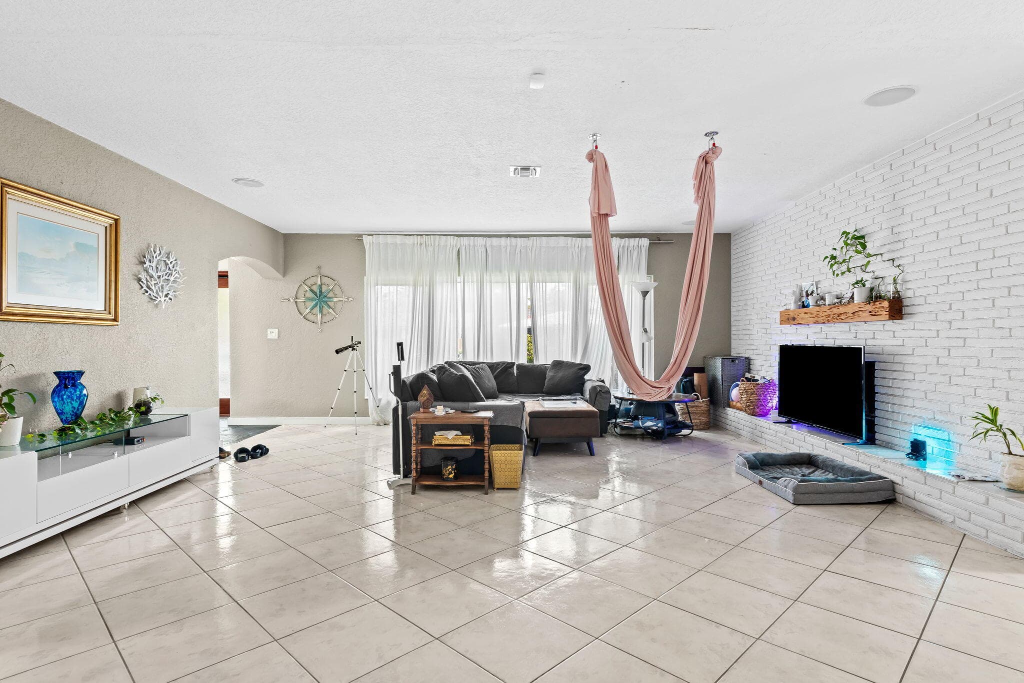 939 Buchanan Street, Hollywood, FL 33019 — photo 24 of 29