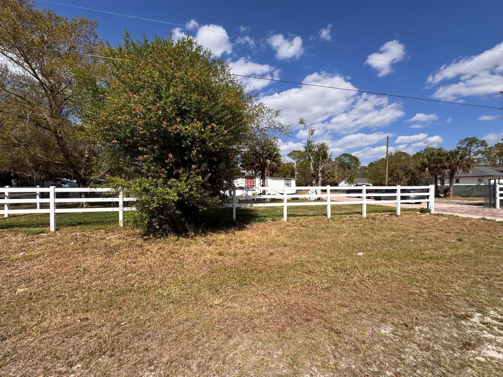 357 Hunting Club Avenue, Clewiston, FL 33440 — photo 34 of 37