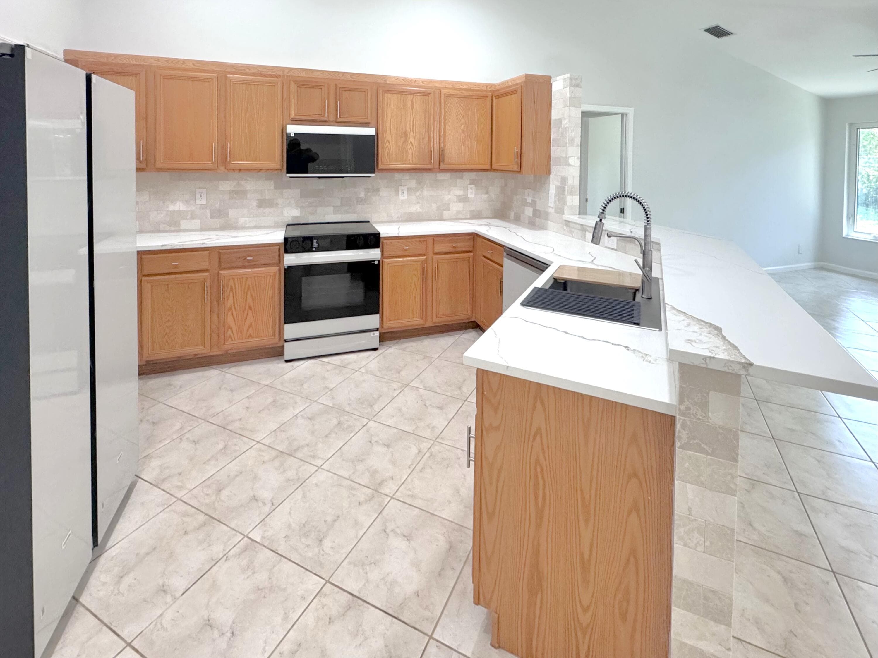 13706 N 41st Ln Lane N, The Acreage, FL 33411 — photo 4 of 29