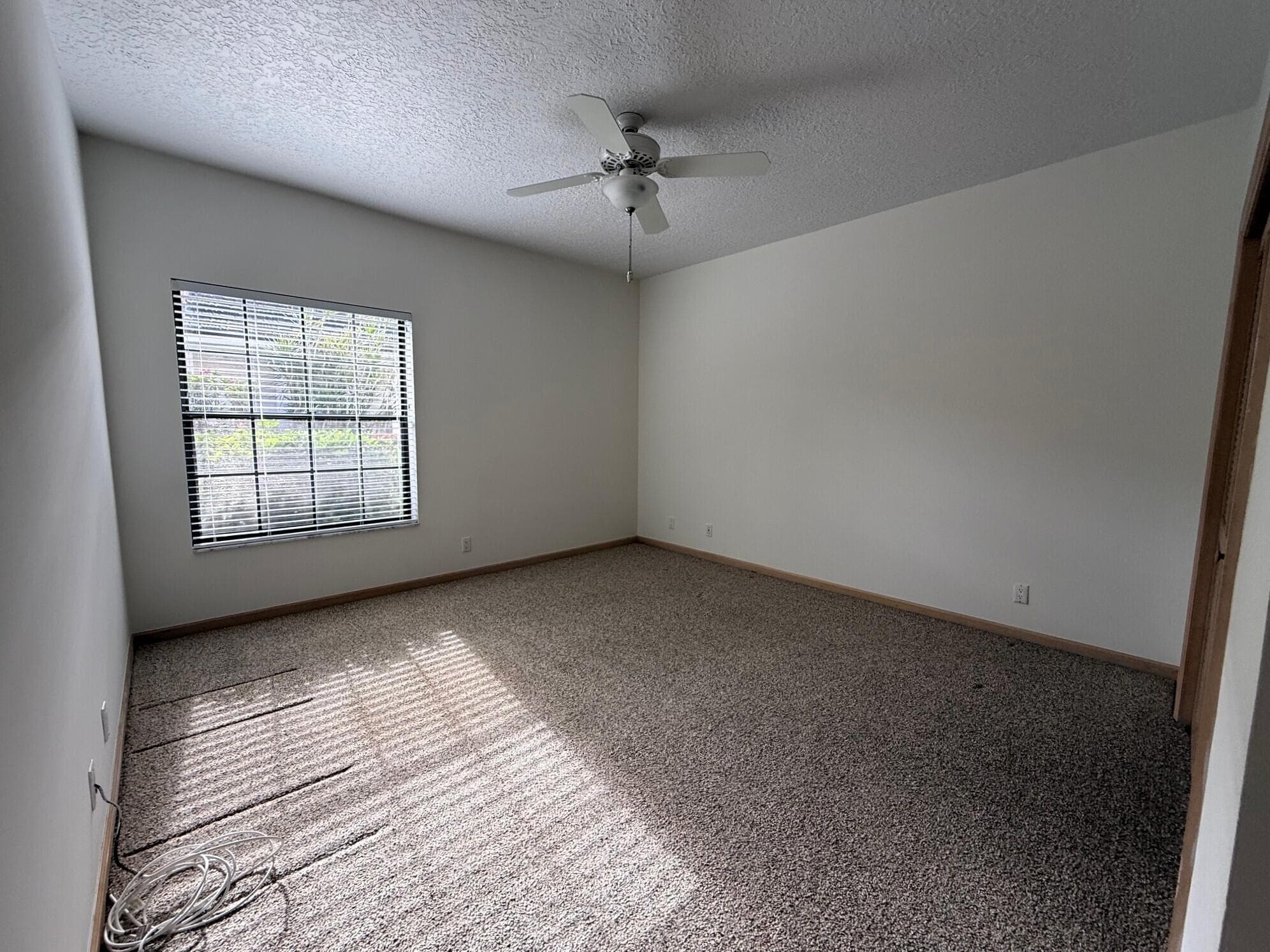 4 Lochwick Road, Palm Beach Gardens, FL 33418 — photo 20 of 35
