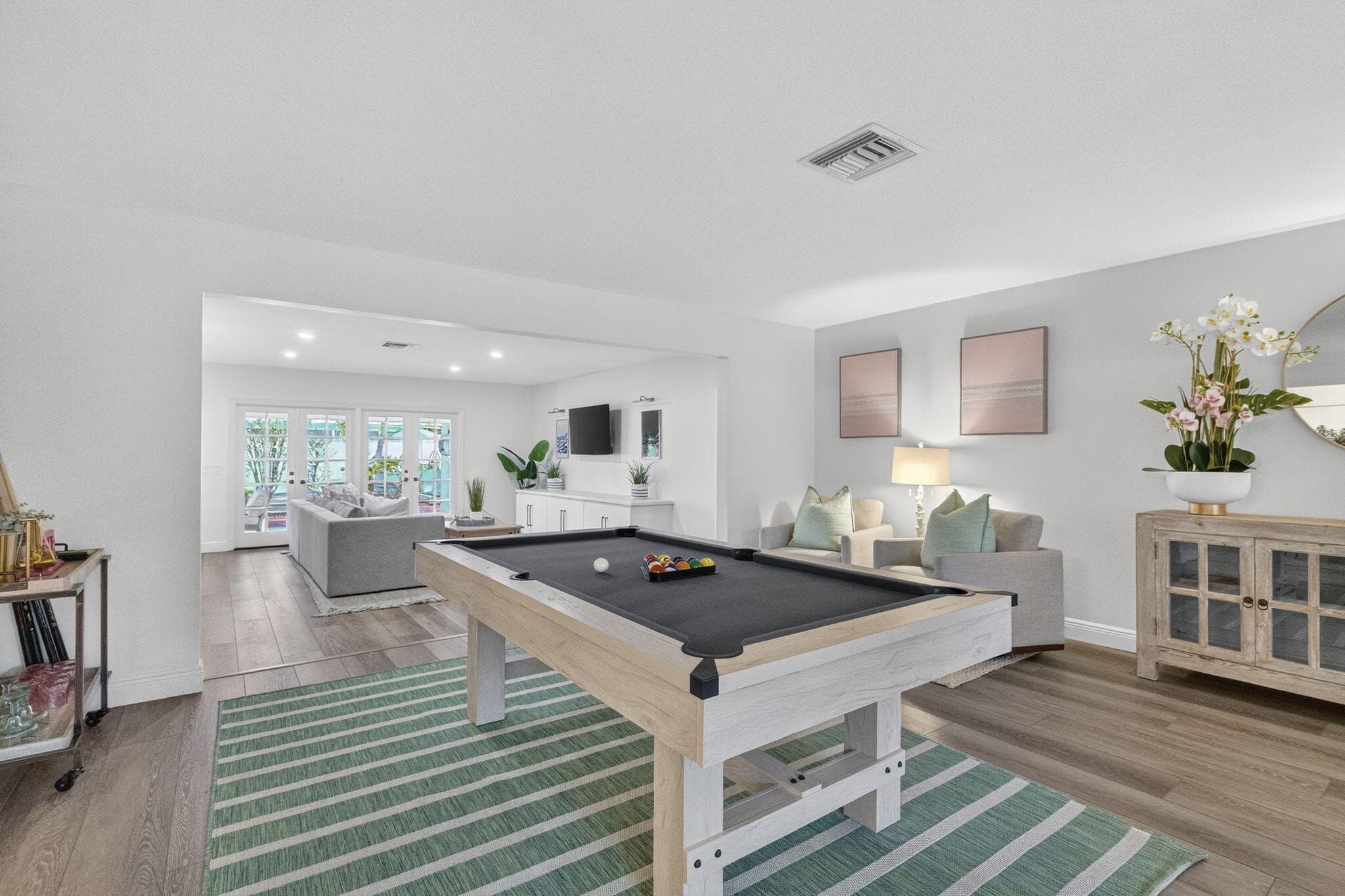 903 SW 28th Avenue, Boynton Beach, FL 33435 — photo 3 of 59