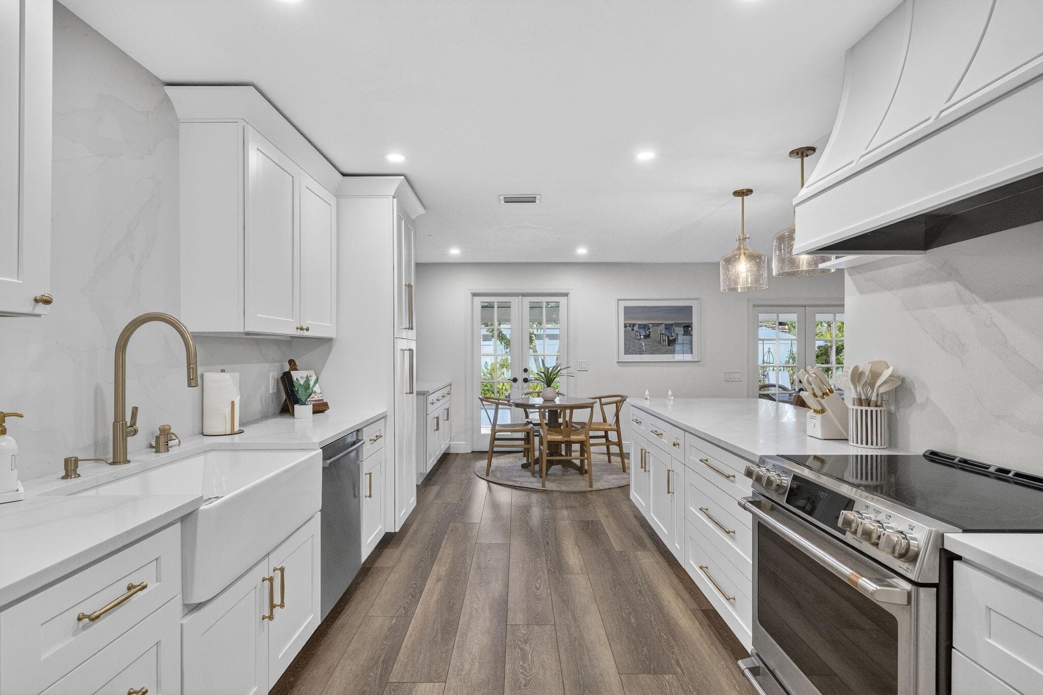 903 SW 28th Avenue, Boynton Beach, FL 33435 — photo 8 of 59
