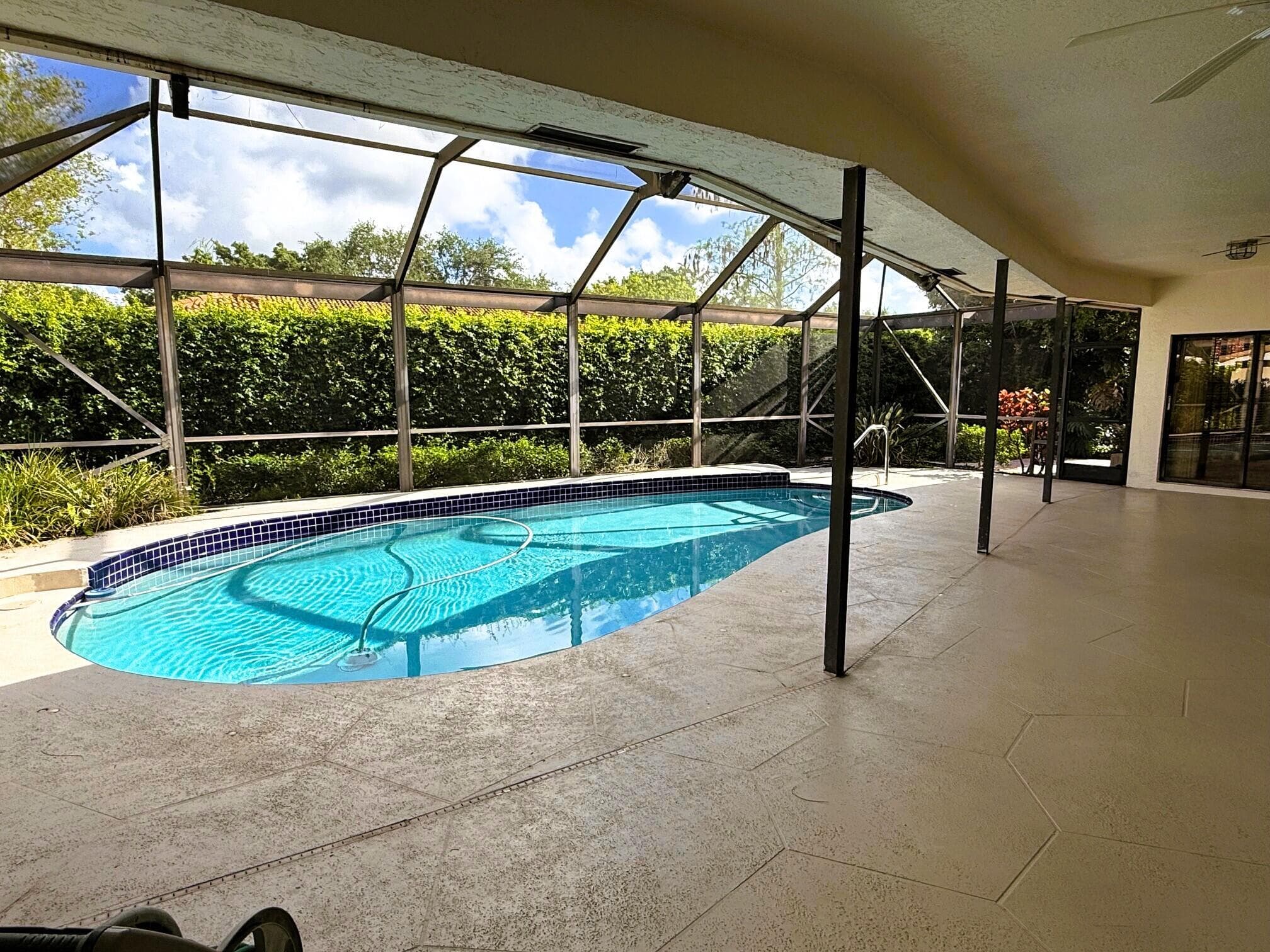 4 Lochwick Road, Palm Beach Gardens, FL 33418 — photo 27 of 35
