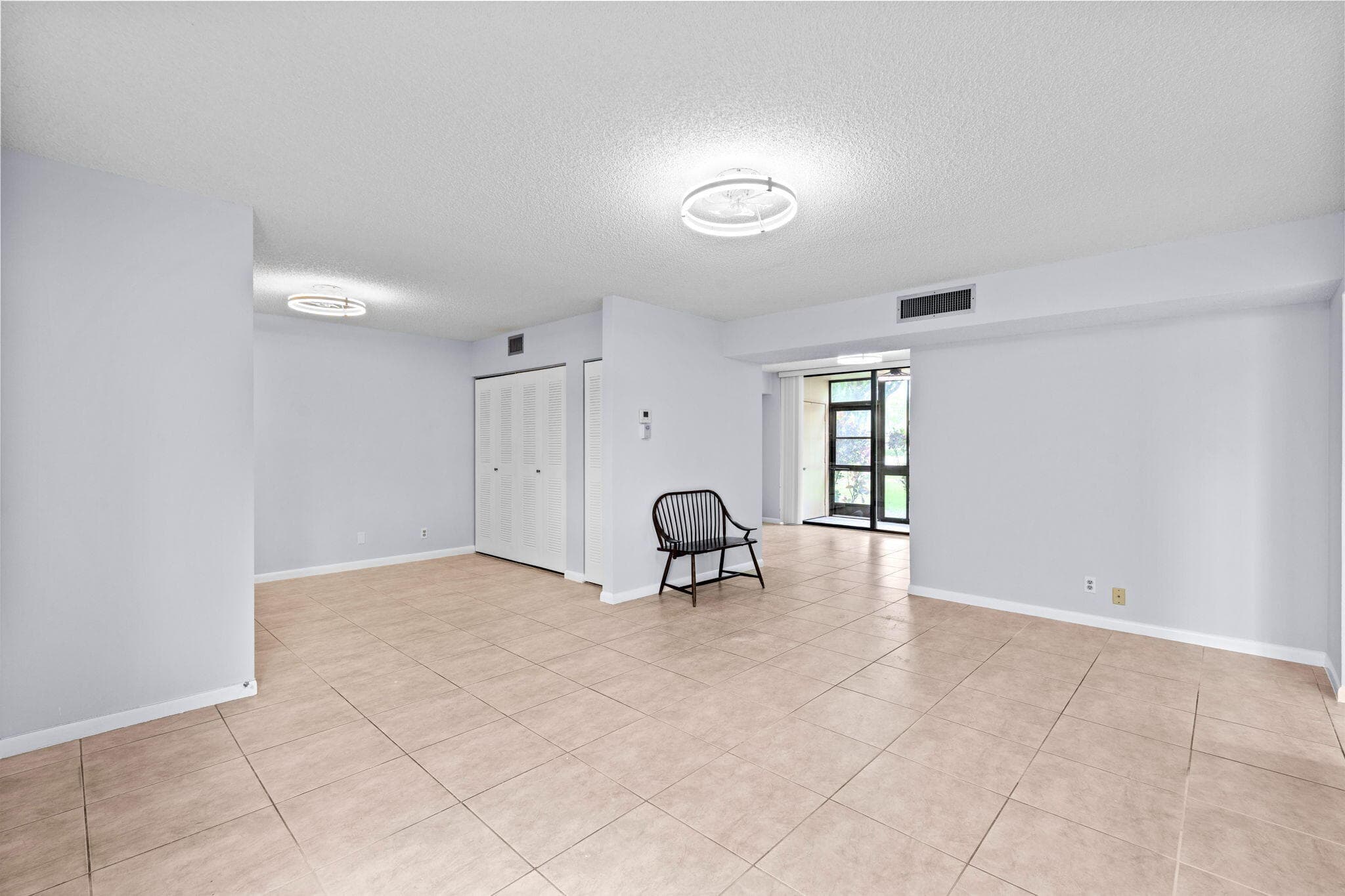 5310 Las Verdes Circle 106, Delray Beach, FL 33484 — photo 4 of 48