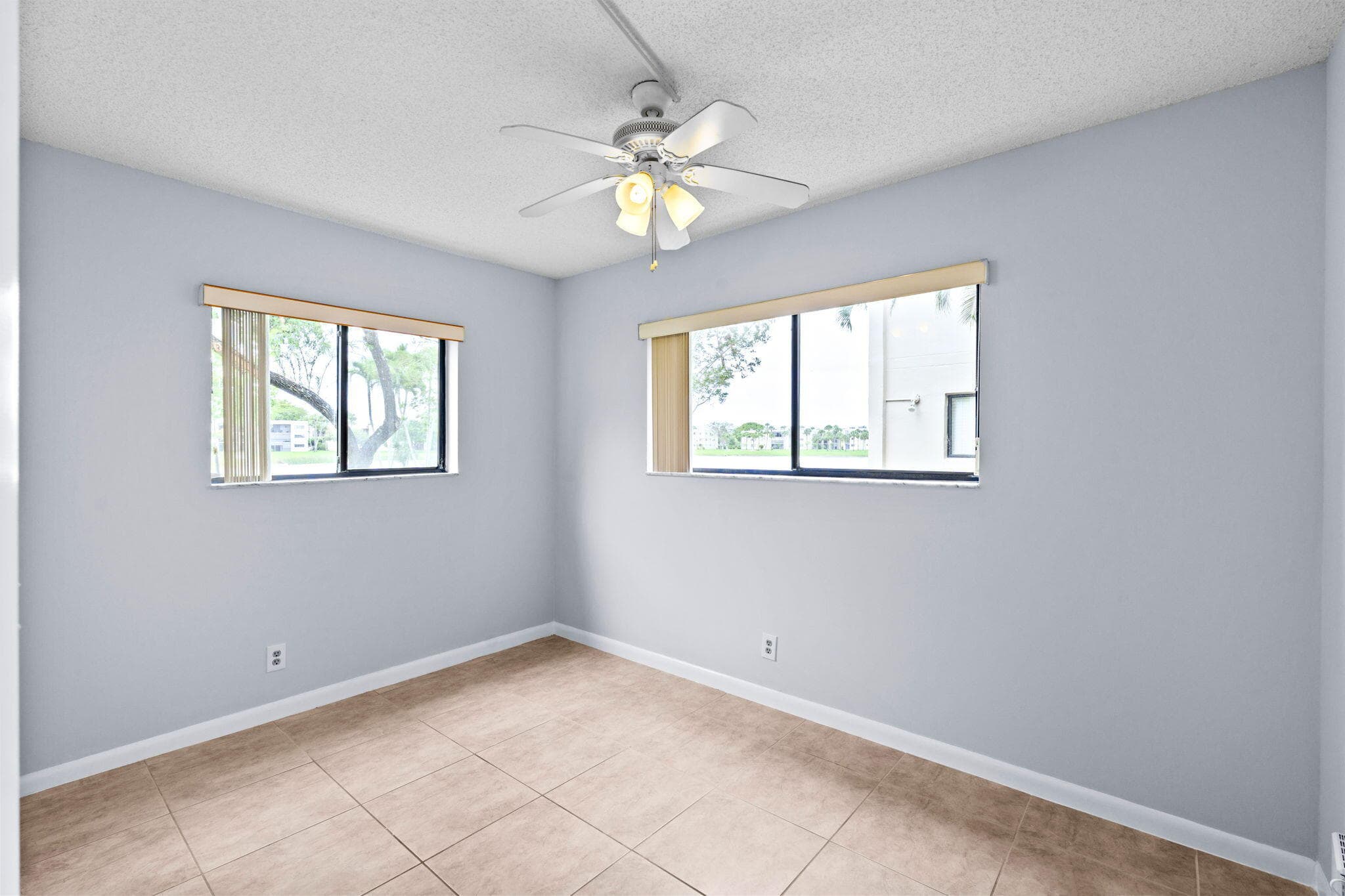 5310 Las Verdes Circle 106, Delray Beach, FL 33484 — photo 31 of 48
