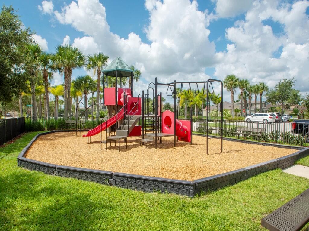 9878 E Villa Circle, Vero Beach, FL 32966 — photo 43 of 48