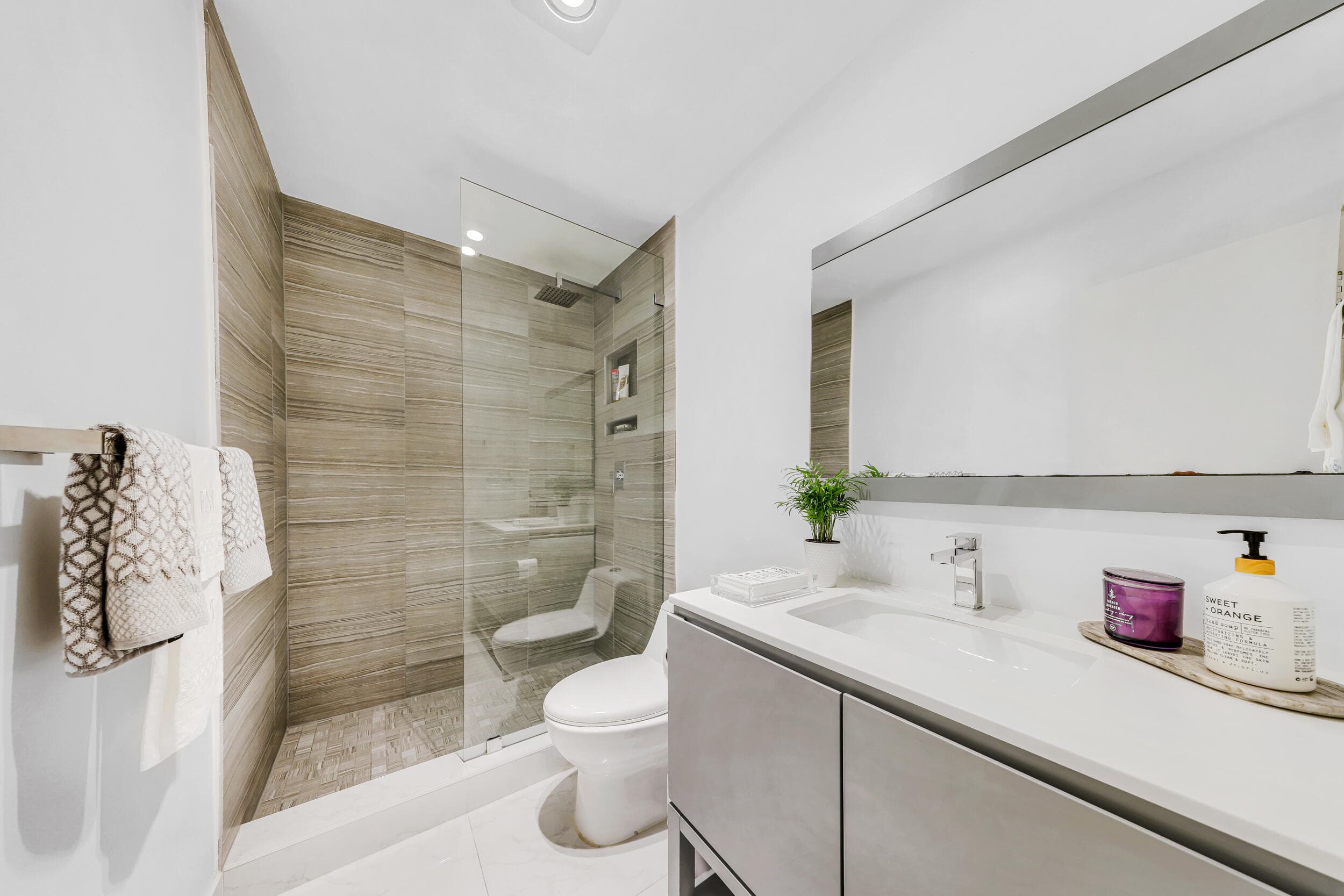 908 Cypress Grove Drive, Pompano Beach, FL 33069 — photo 17 of 33