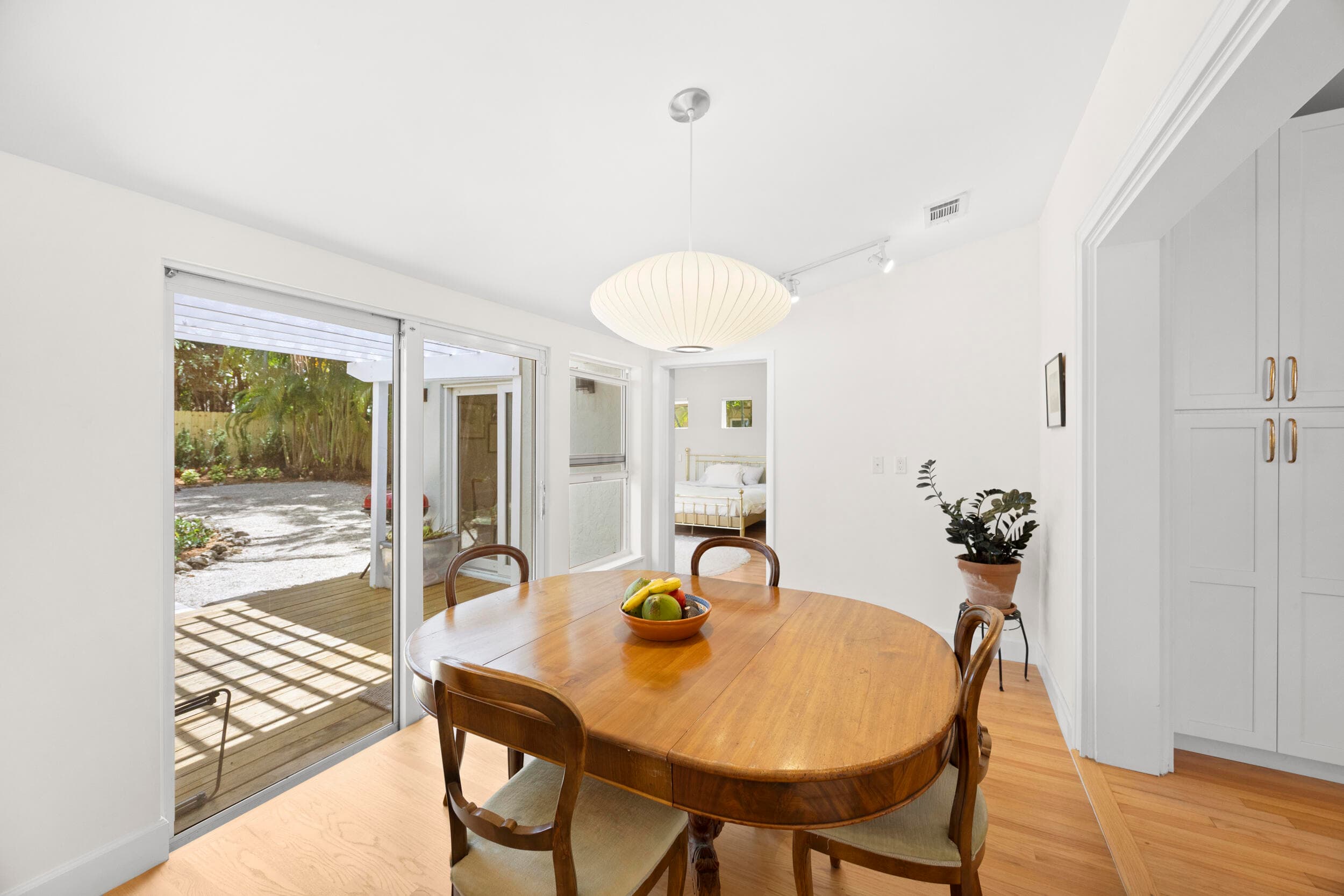 634 NE 17th Way, Fort Lauderdale, FL 33304 — photo 32 of 66