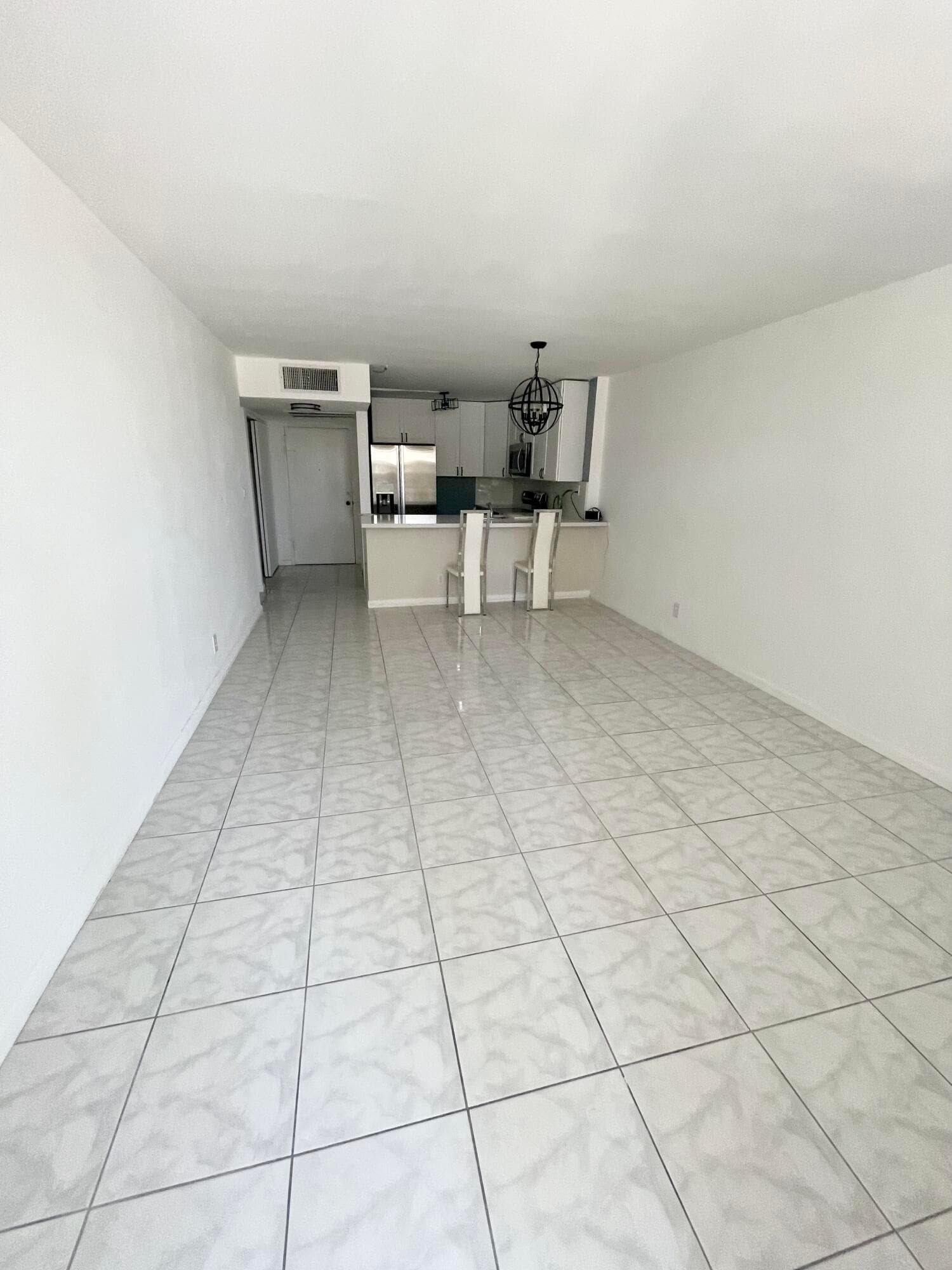 2000 Atlantic Shores Boulevard 306, Hallandale Beach, FL 33009 — photo 10 of 13