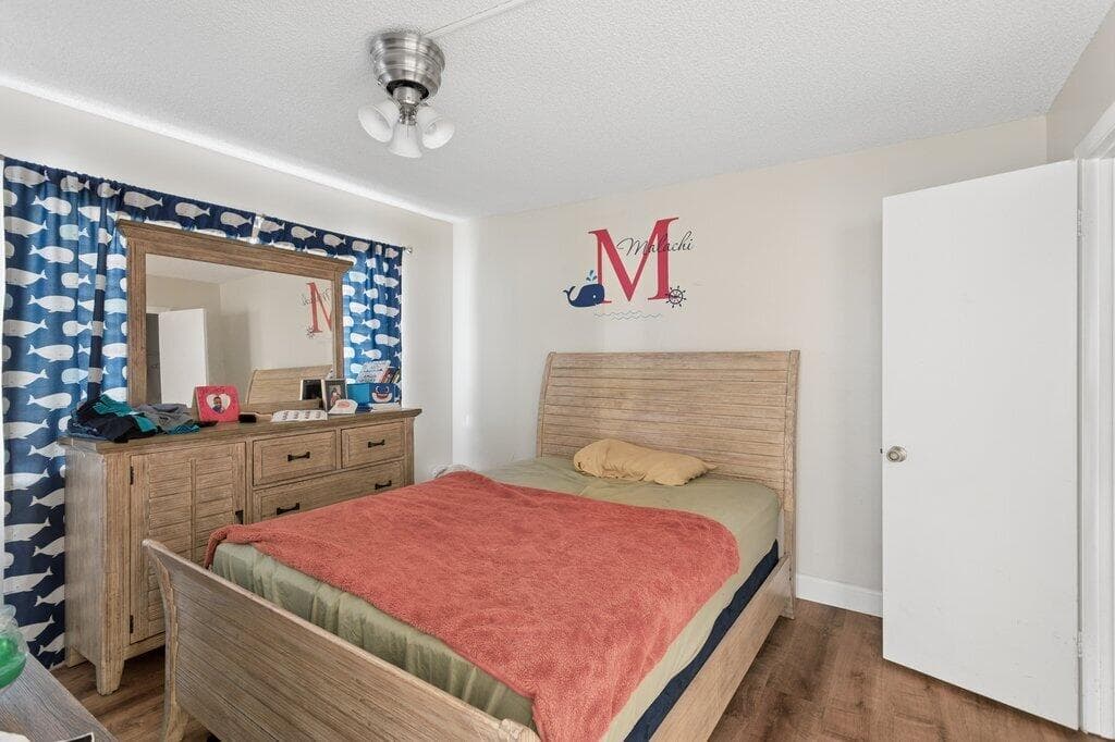 8030 Hampton Boulevard 404, North Lauderdale, FL 33068 — photo 10 of 21