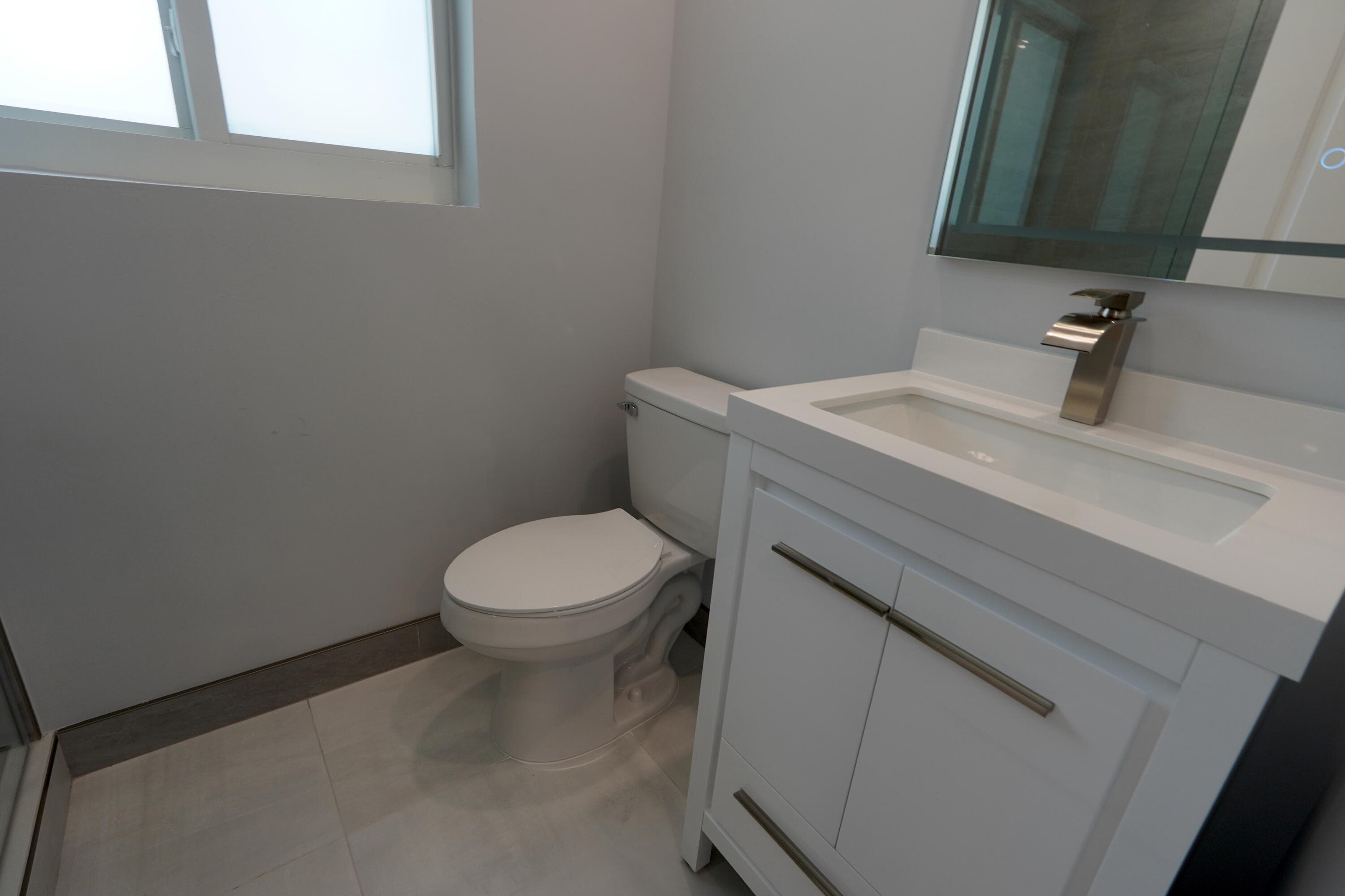 631 NE 17th Way 3, Fort Lauderdale, FL 33304 — photo 6 of 11