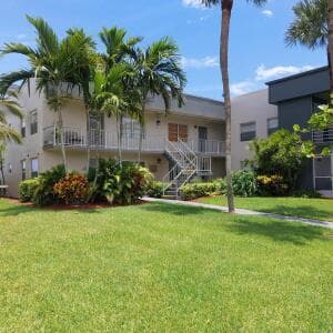 767 Burgundy P, Delray Beach, FL 33484 — photo 1 of 10