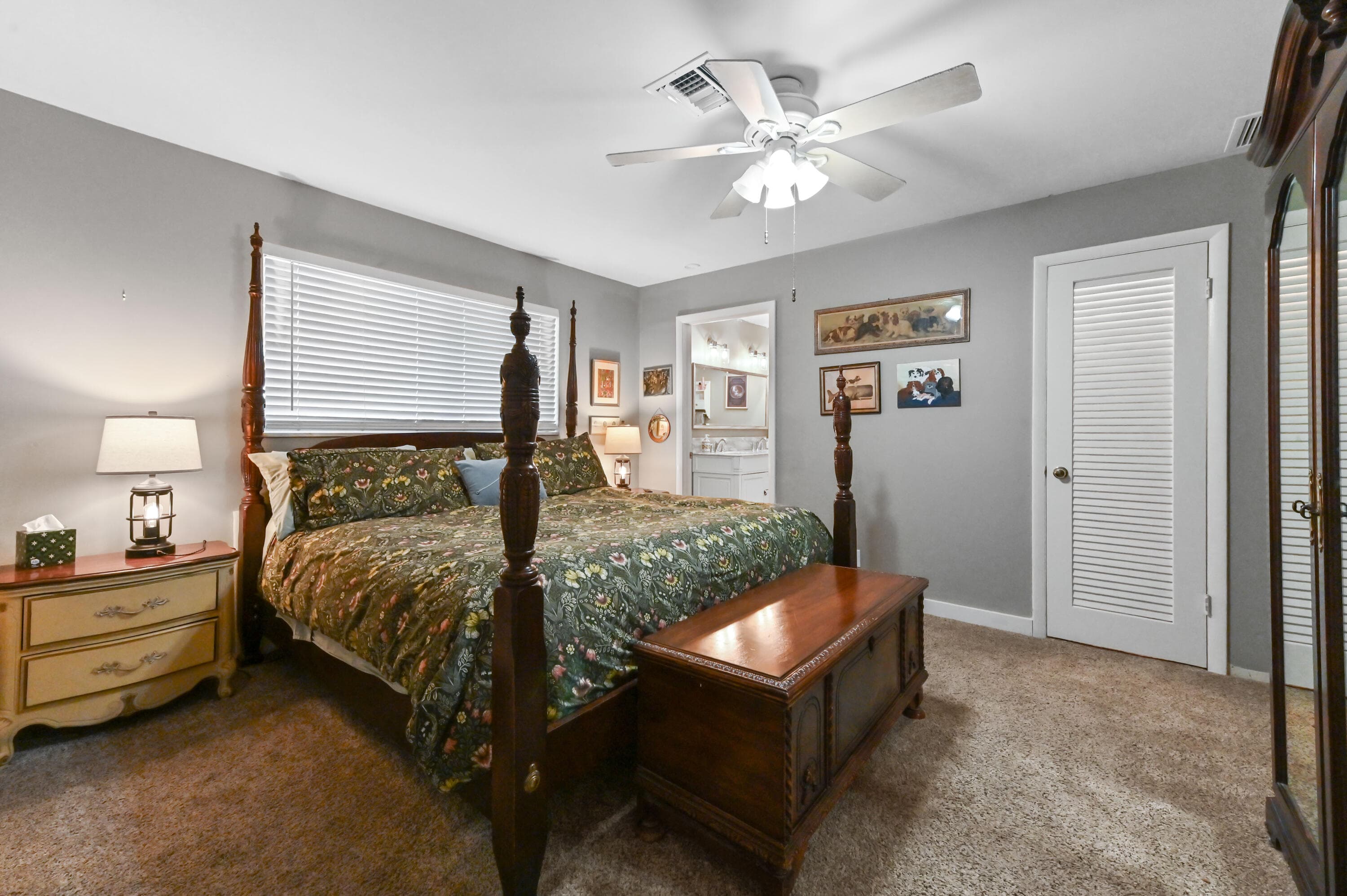 1560 Roy Drive, West Palm Beach, FL 33415 — photo 13 of 46