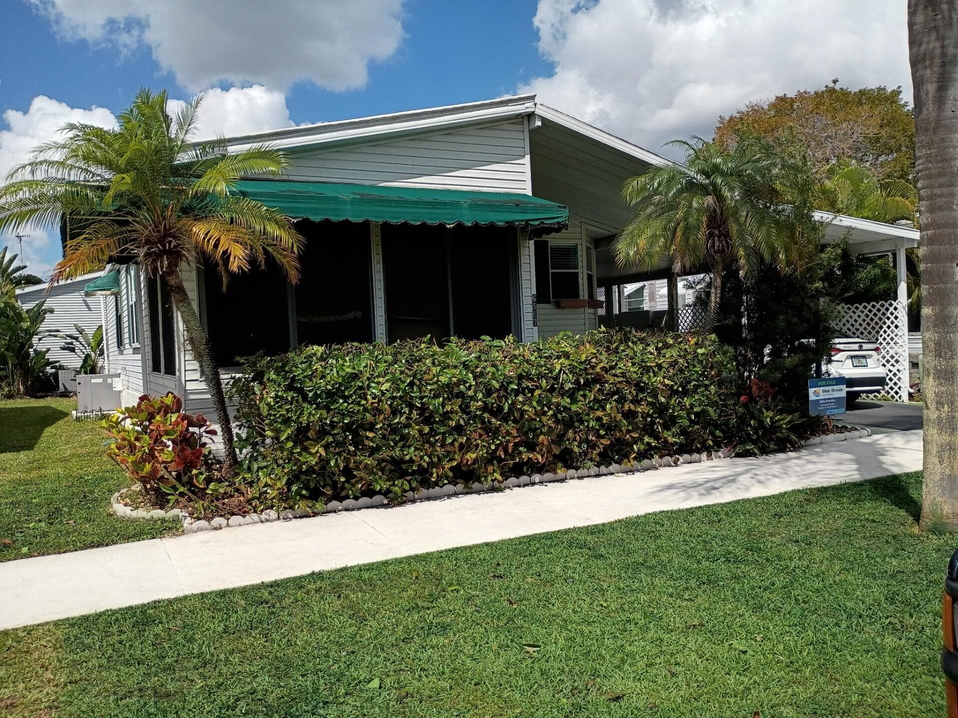 6567 NW 34th Avenue, Coconut Creek, FL 33073 — photo 9 of 41