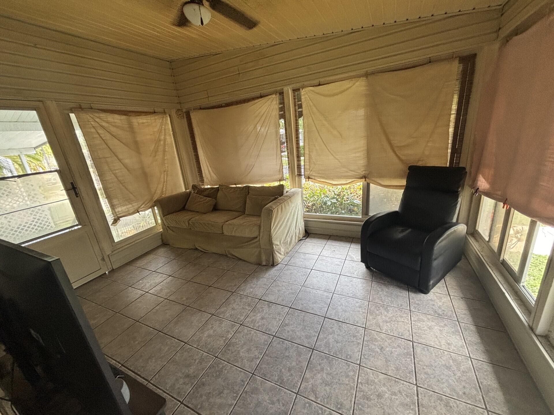 6567 NW 34th Avenue, Coconut Creek, FL 33073 — photo 13 of 41