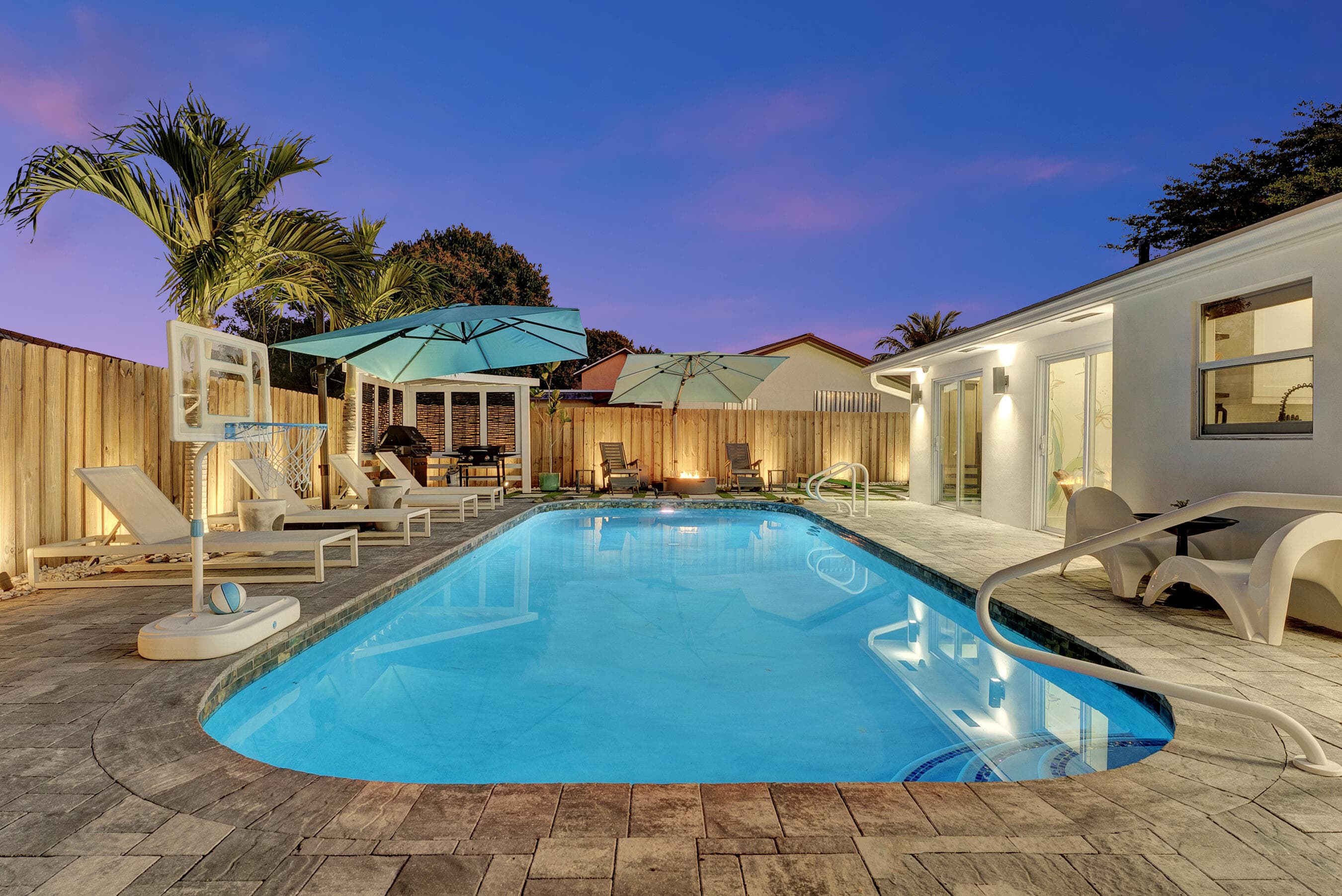 707 W Boulevard Chatelaine, Delray Beach, FL 33445 — photo 7 of 58