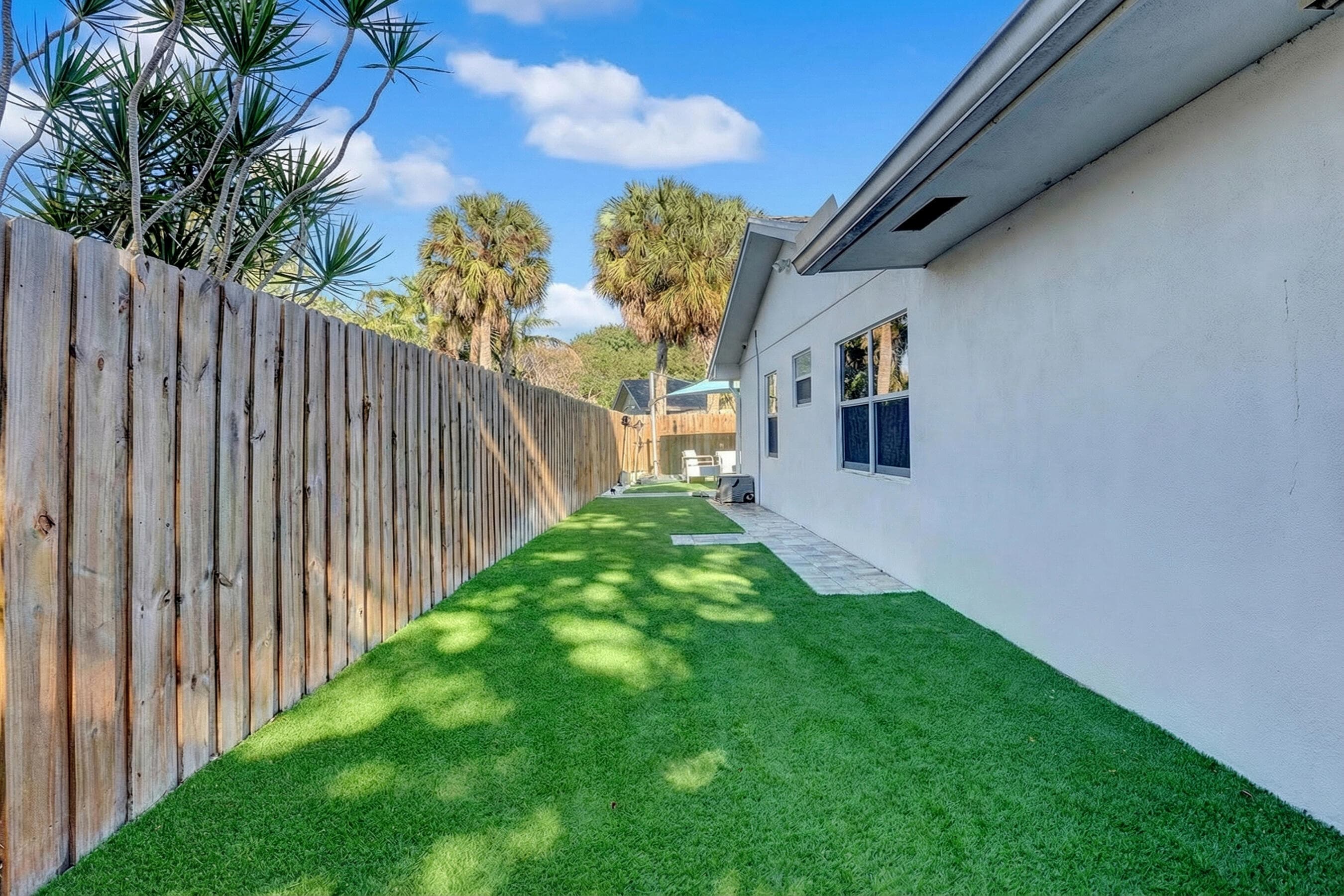 707 W Boulevard Chatelaine, Delray Beach, FL 33445 — photo 42 of 58
