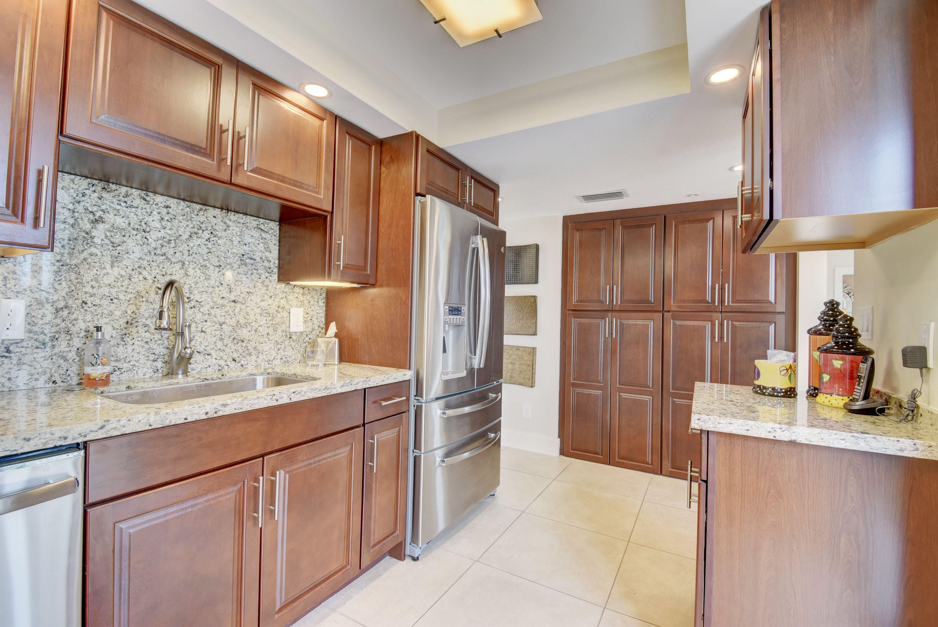 1542 Bridgewood Drive, Boca Raton, FL 33434 — photo 11 of 49