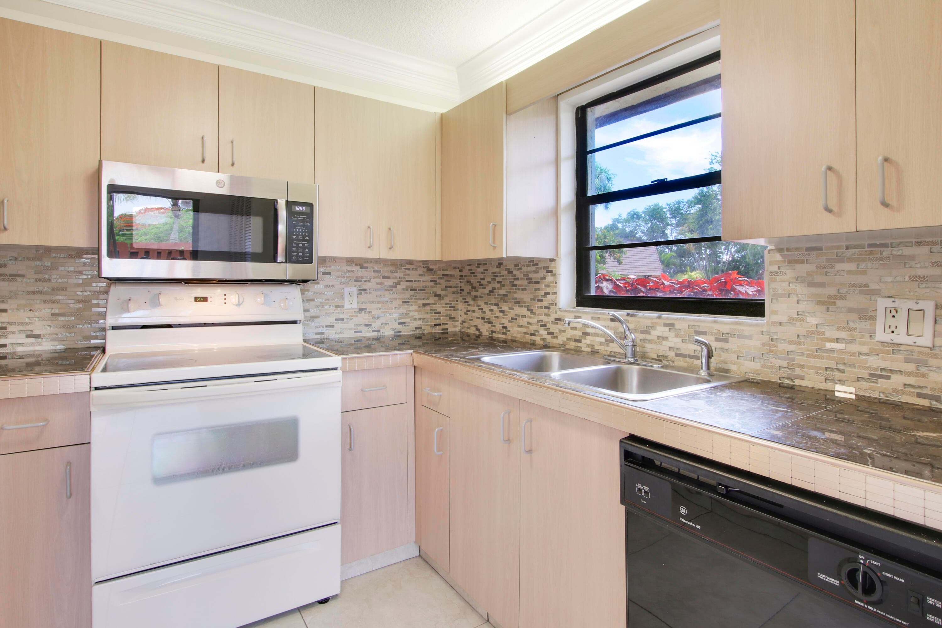 326 Jupiter Lakes Boulevard 2318d, Jupiter, FL 33458 — photo 12 of 28