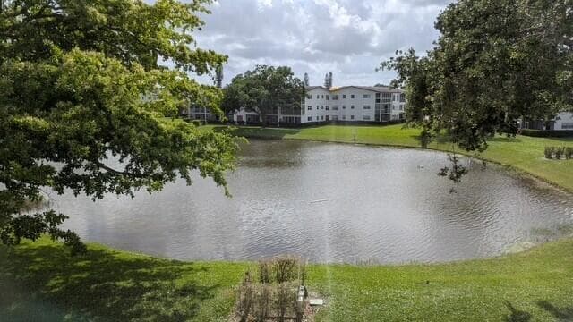 288 Fanshaw G, Boca Raton, FL 33434 — photo 2 of 49