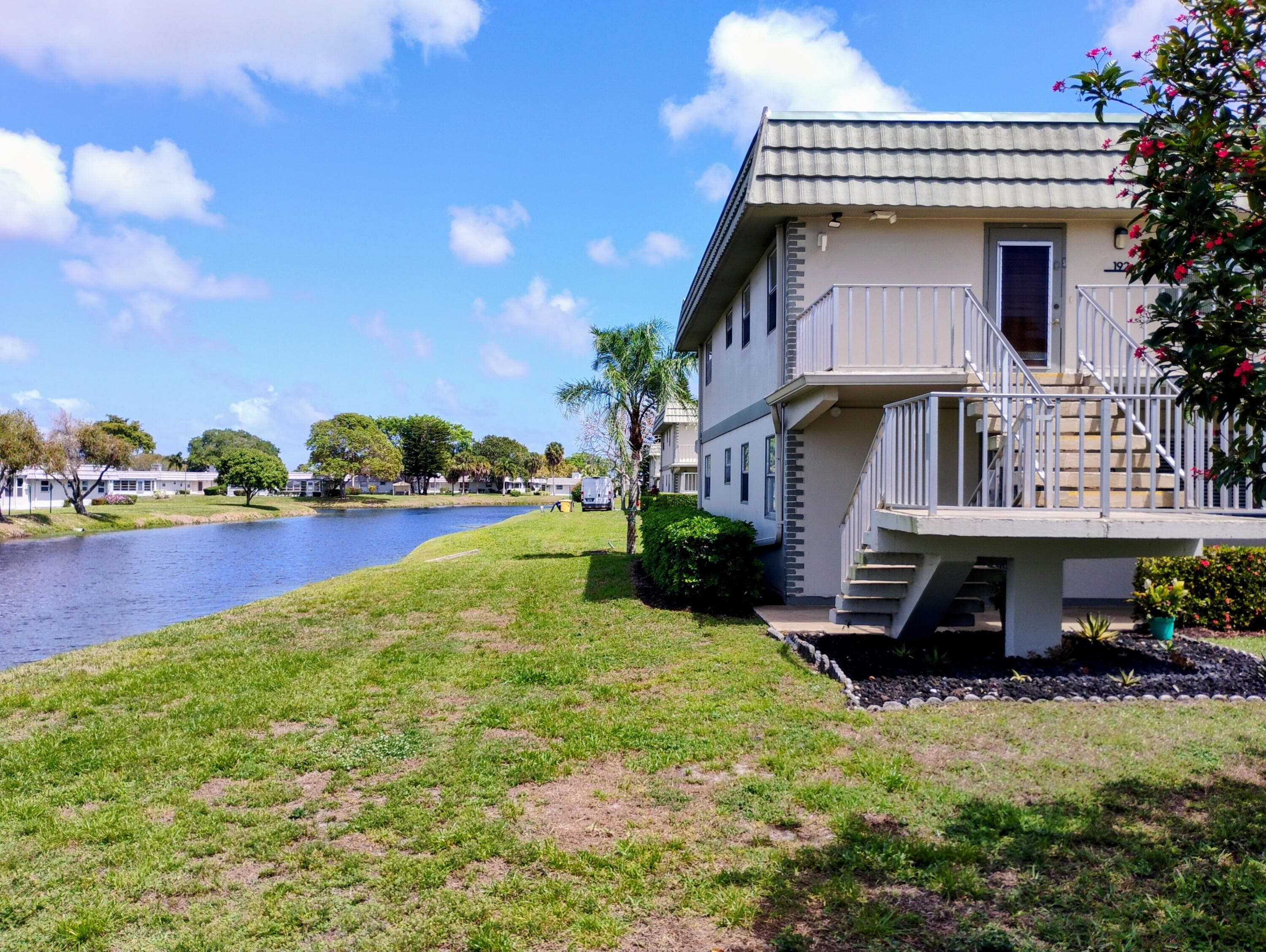 192 Monaco D, Delray Beach, FL 33446 — photo 12 of 76