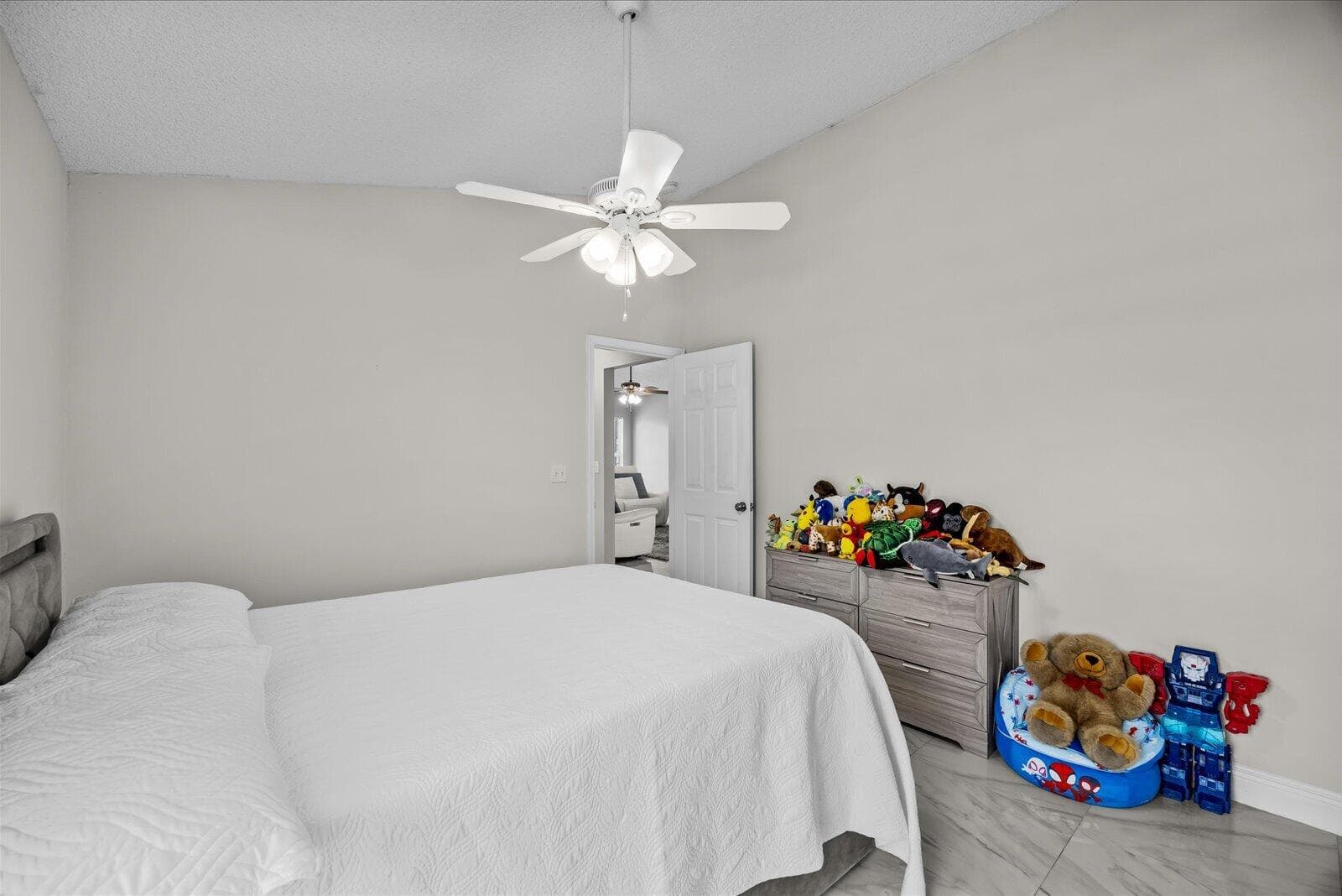 471 NW Sherbrooke Avenue, Port St. Lucie, FL 34983 — photo 26 of 39