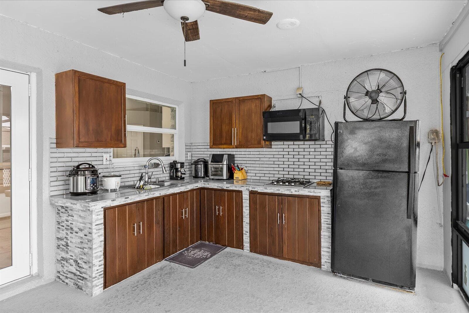 471 NW Sherbrooke Avenue, Port St. Lucie, FL 34983 — photo 31 of 39