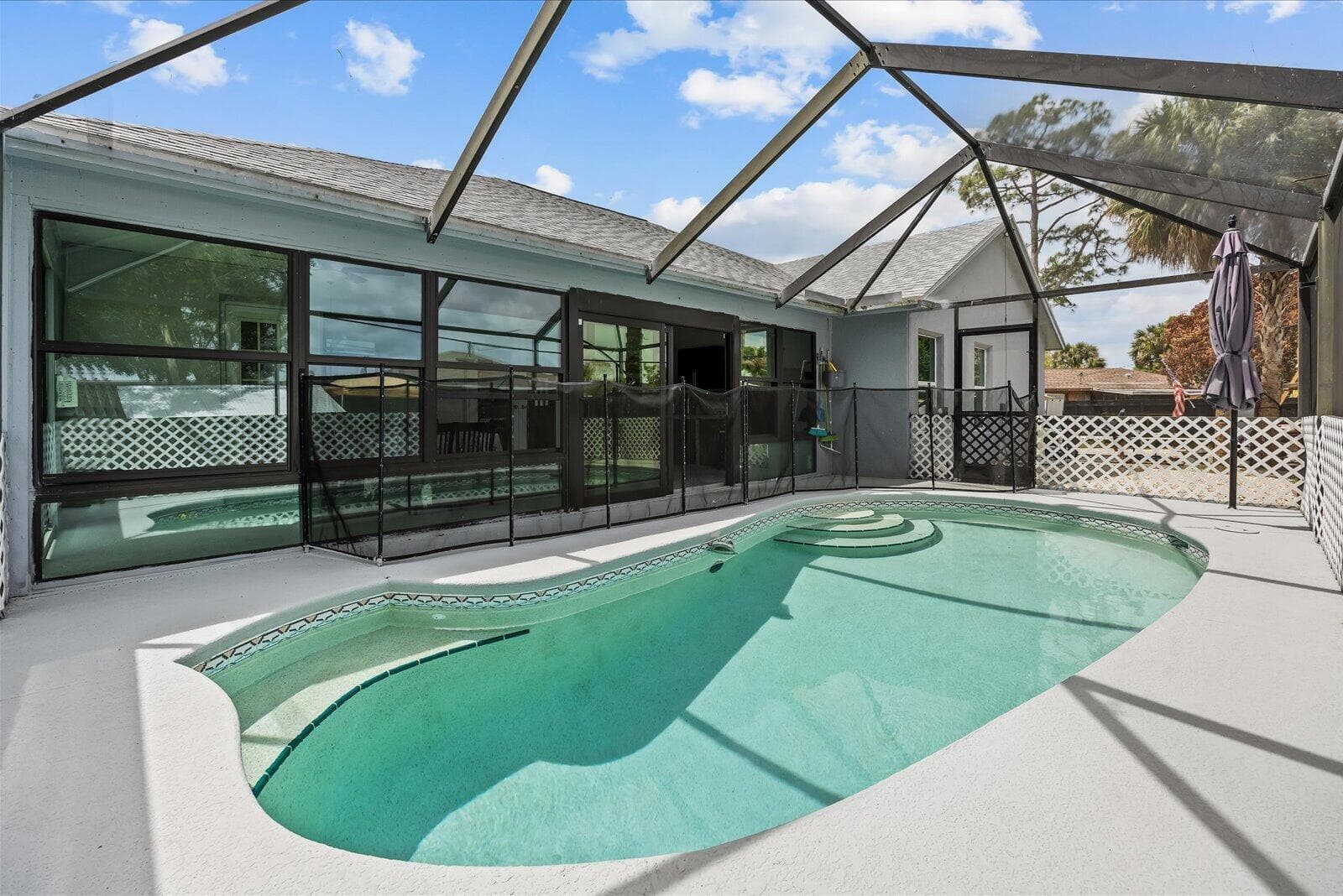 471 NW Sherbrooke Avenue, Port St. Lucie, FL 34983 — photo 33 of 39