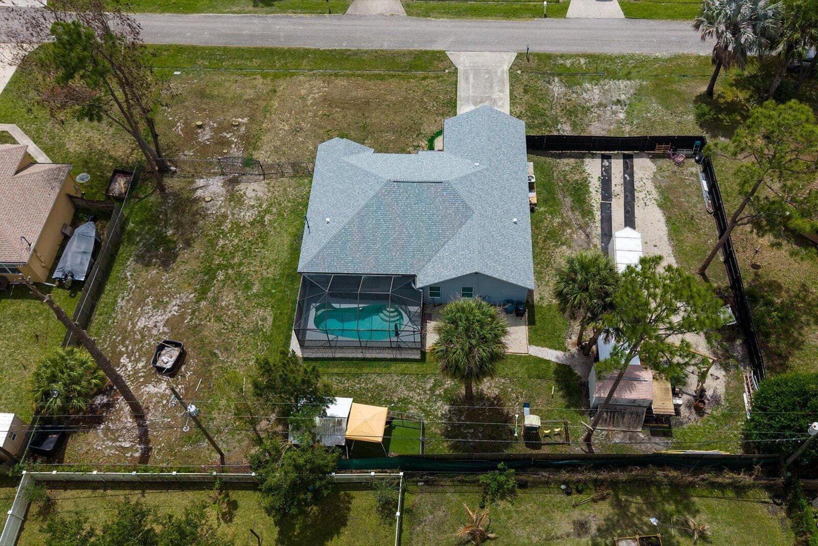 471 NW Sherbrooke Avenue, Port St. Lucie, FL 34983 — photo 37 of 39