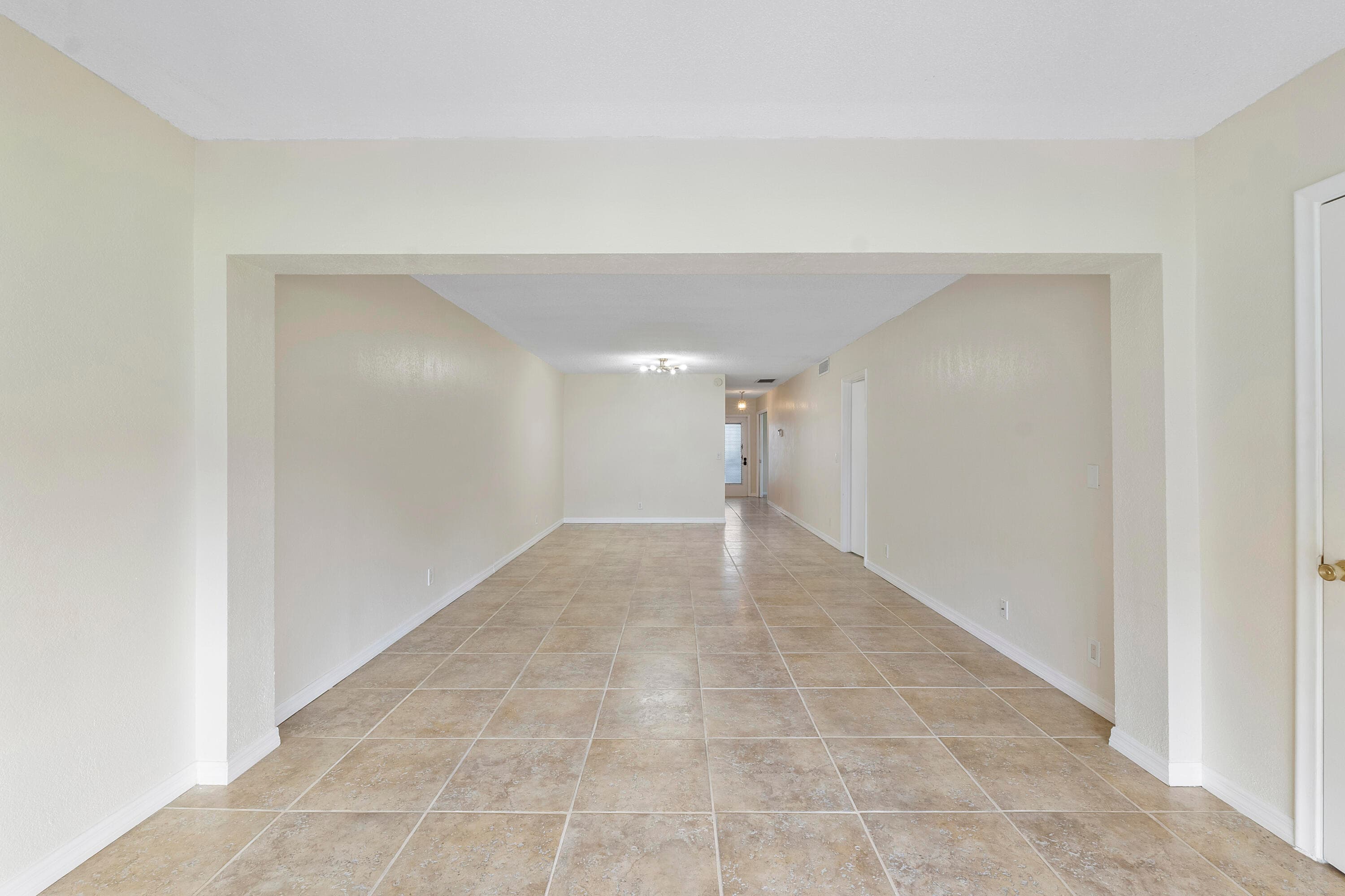 1020 Citrus Way 101, Delray Beach, FL 33445 — photo 5 of 21