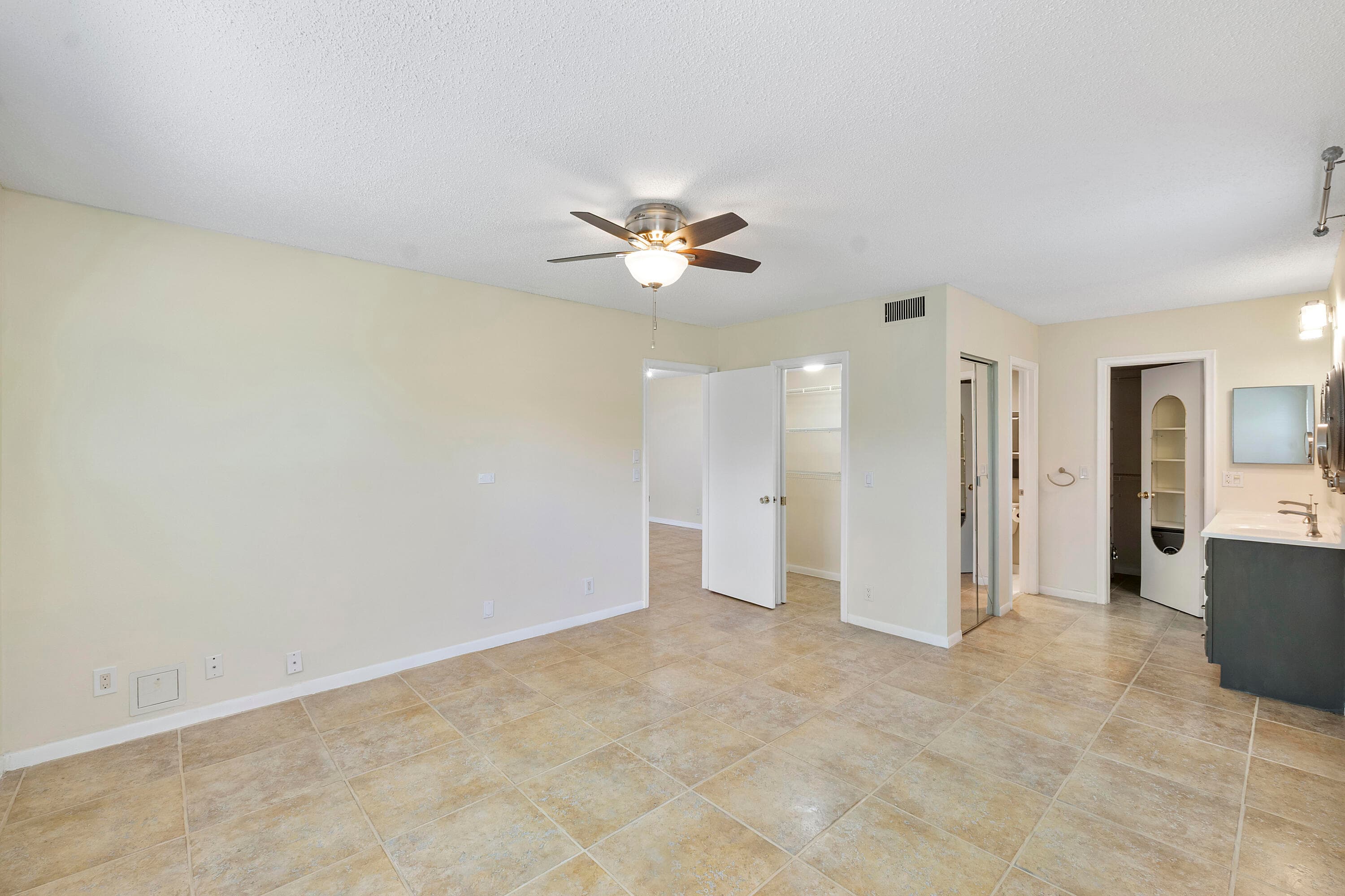 1020 Citrus Way 101, Delray Beach, FL 33445 — photo 7 of 21