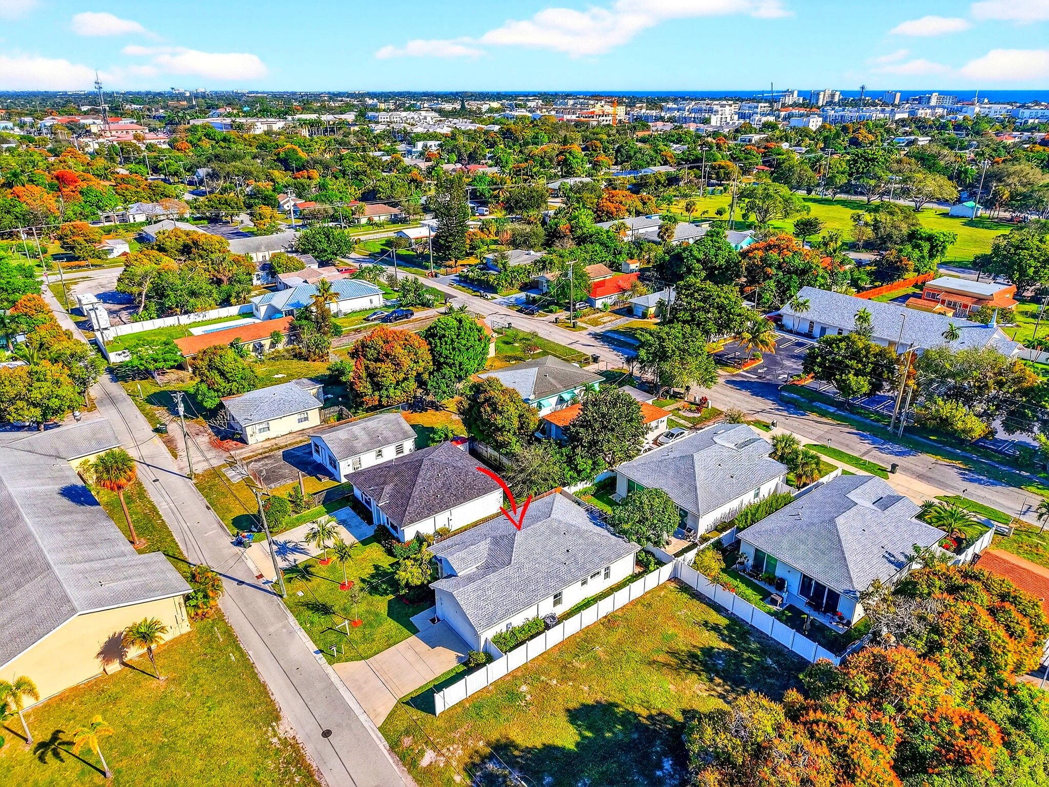 341 Oak Alley, Delray Beach, FL 33444 — photo 37 of 43