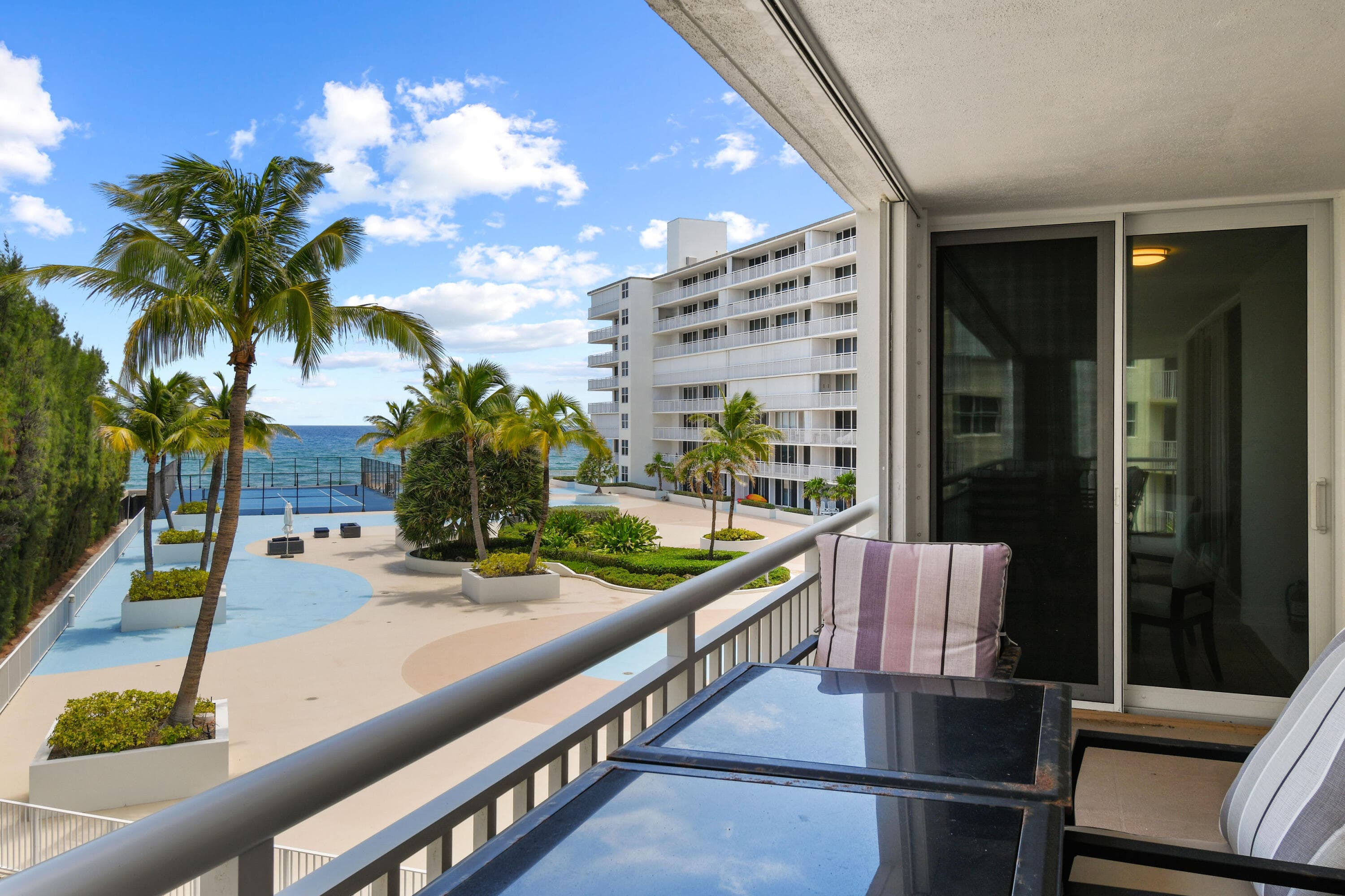 3546 S Ocean Boulevard 420, South Palm Beach, FL 33480 — photo 24 of 47