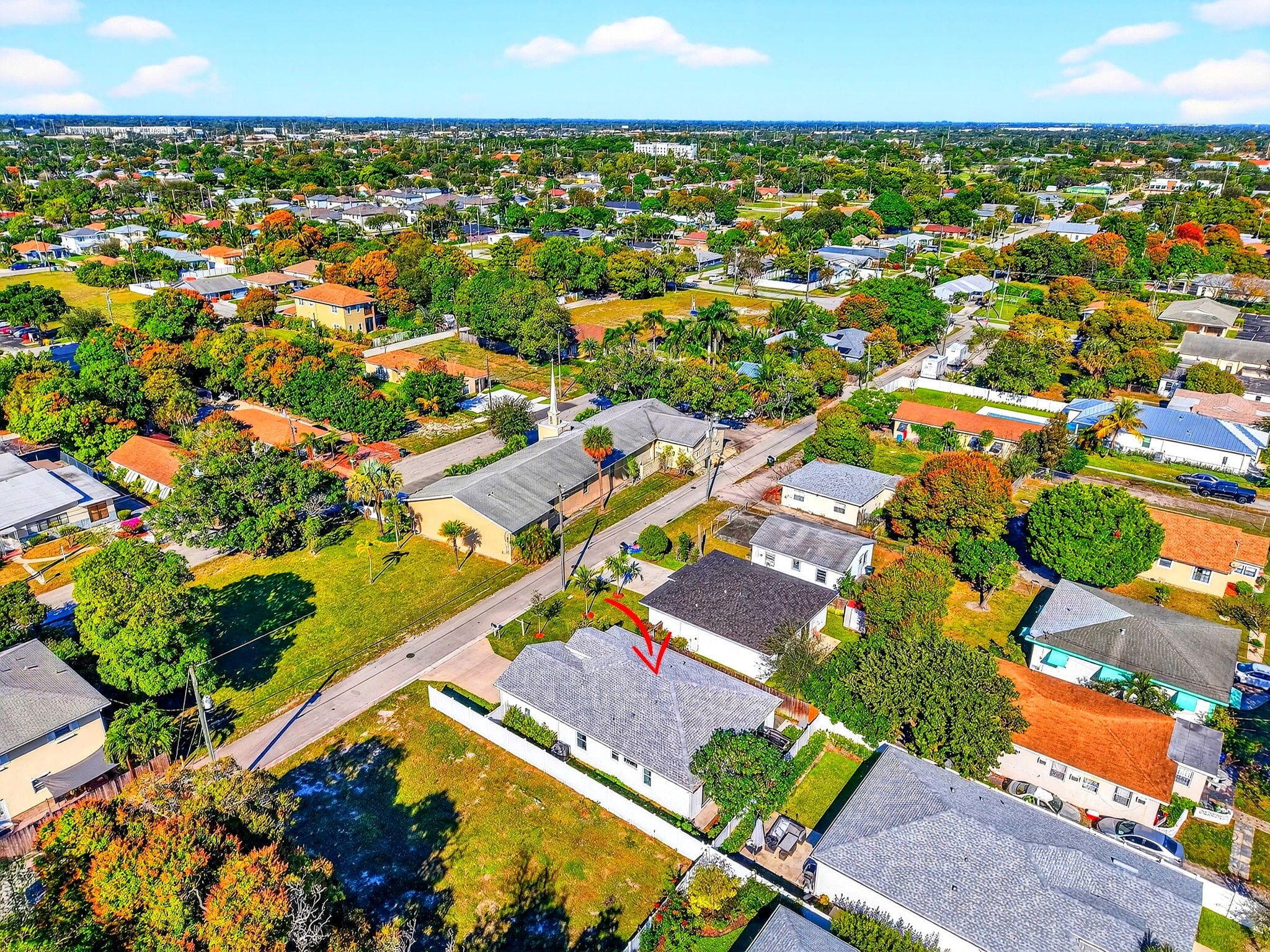 341 Oak Alley, Delray Beach, FL 33444 — photo 7 of 12