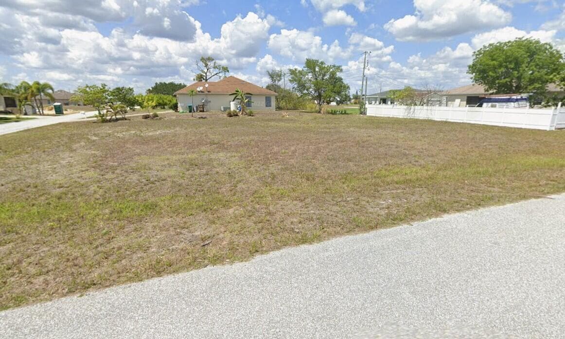 2003 NE 7th Avenue E, Cape Coral, FL 33909 — photo 1 of 1