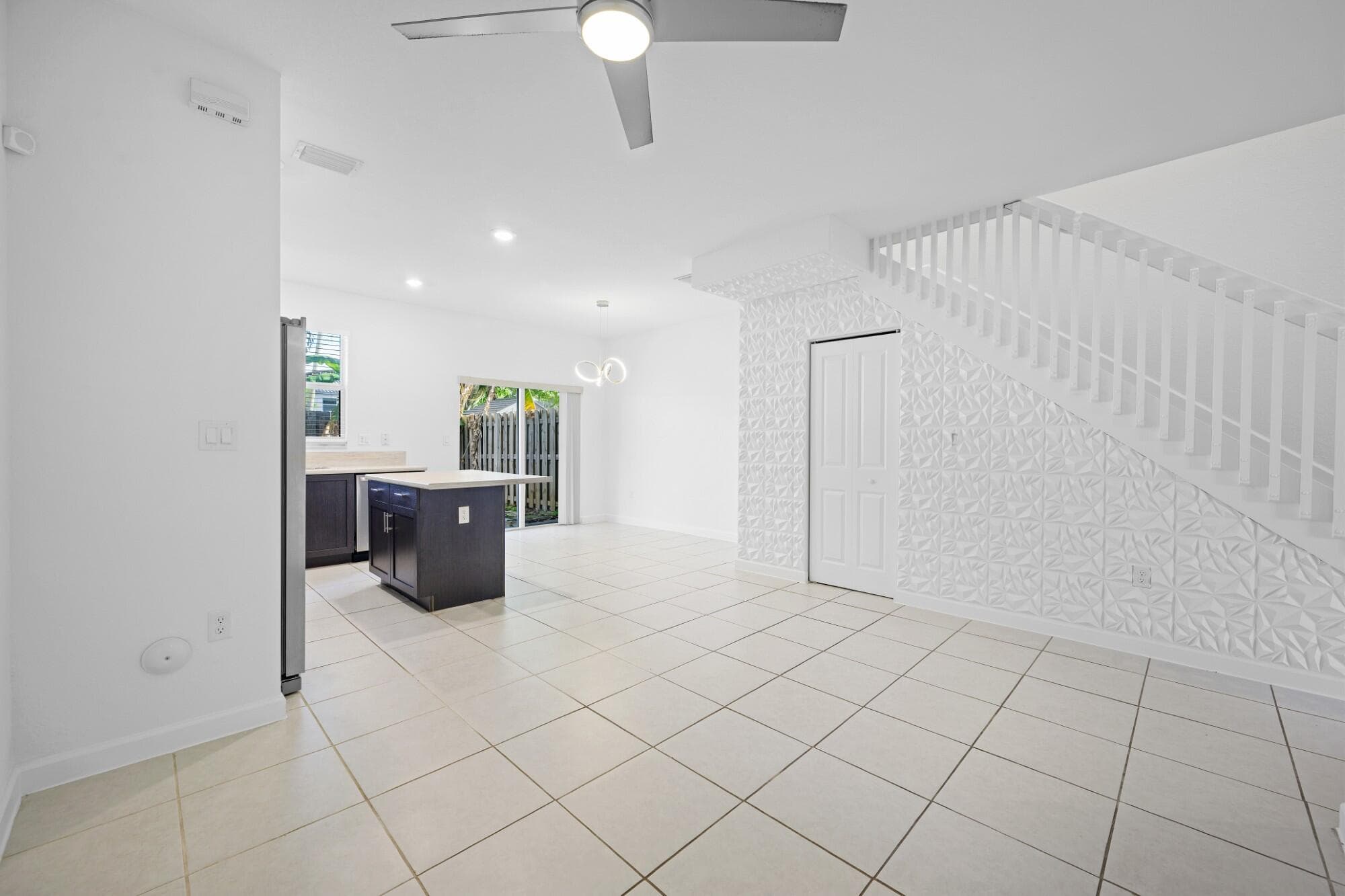 2739 SE 17th Street, Homestead, FL 33035 — photo 4 of 26
