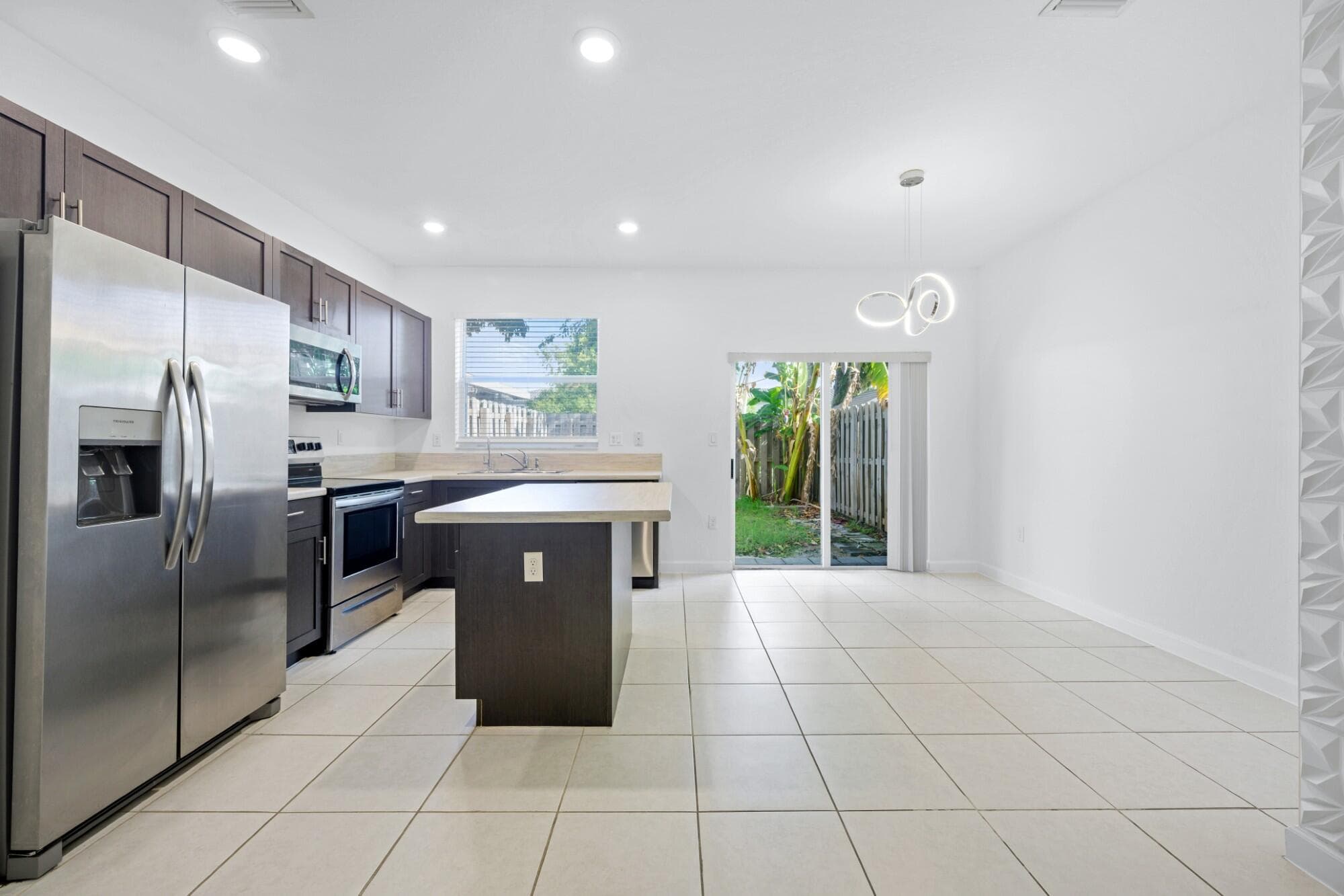 2739 SE 17th Street, Homestead, FL 33035 — photo 2 of 26