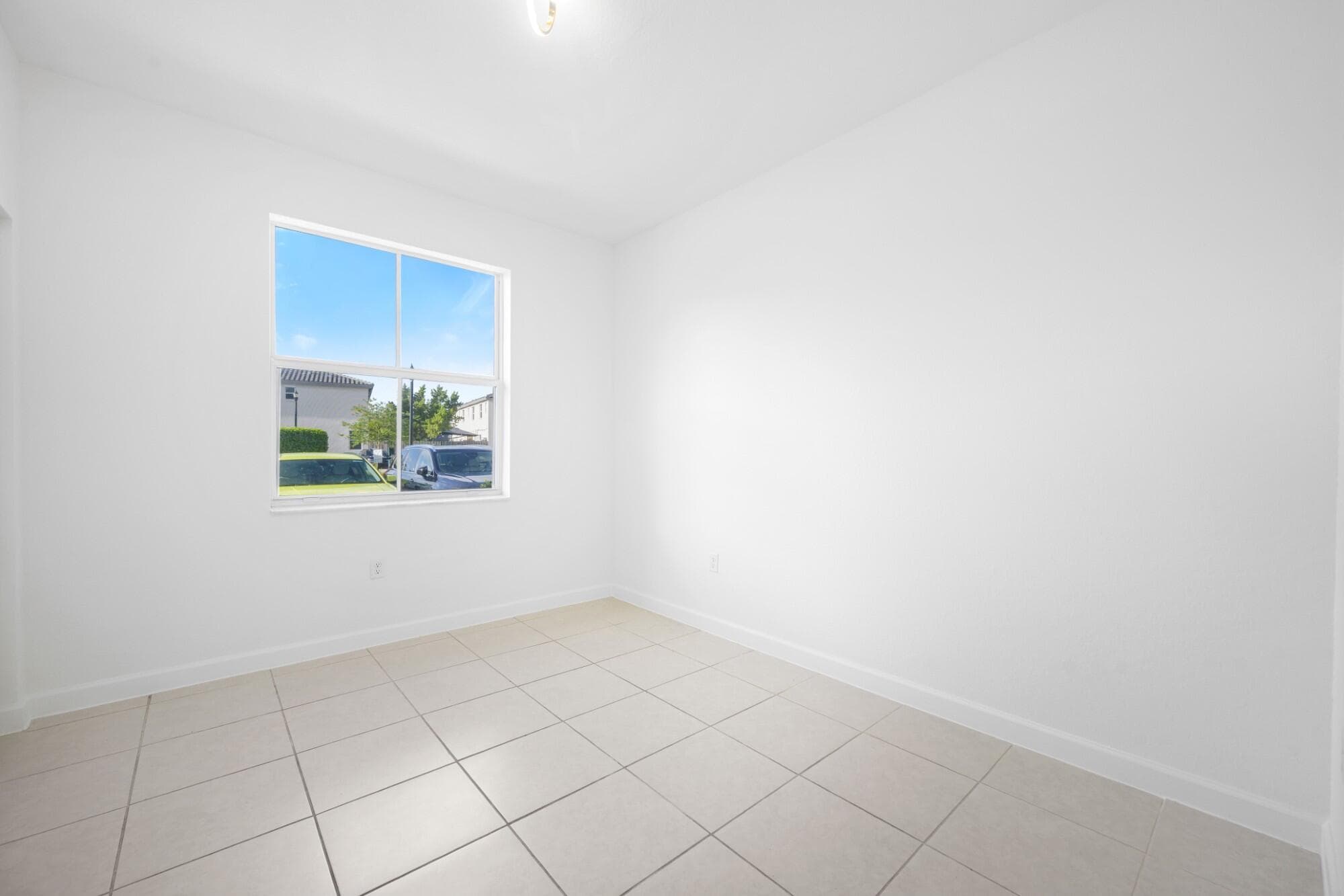 2739 SE 17th Street, Homestead, FL 33035 — photo 9 of 26