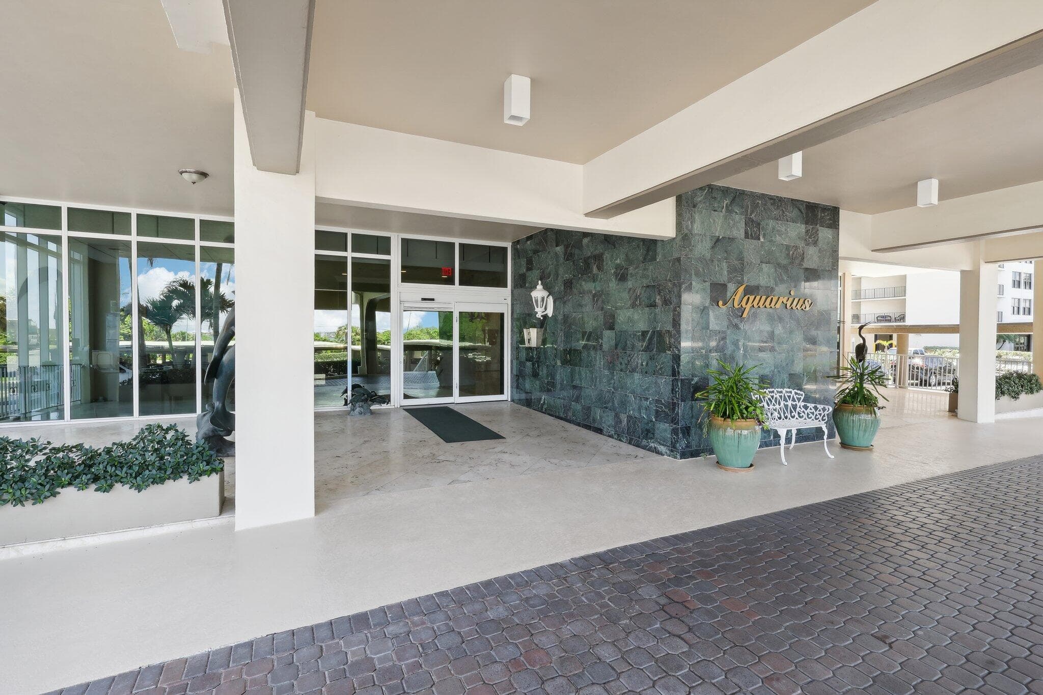 5440 N Ocean Drive 903, Singer Island, FL 33404 — photo 4 of 44