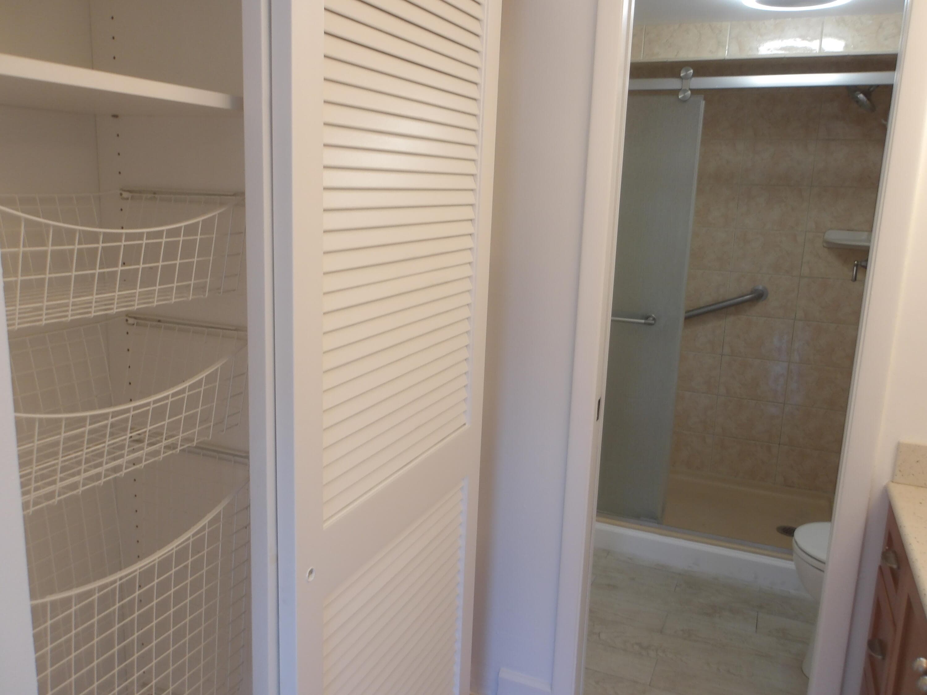 896 N Federal Highway 431, Lantana, FL 33462 — photo 10 of 22